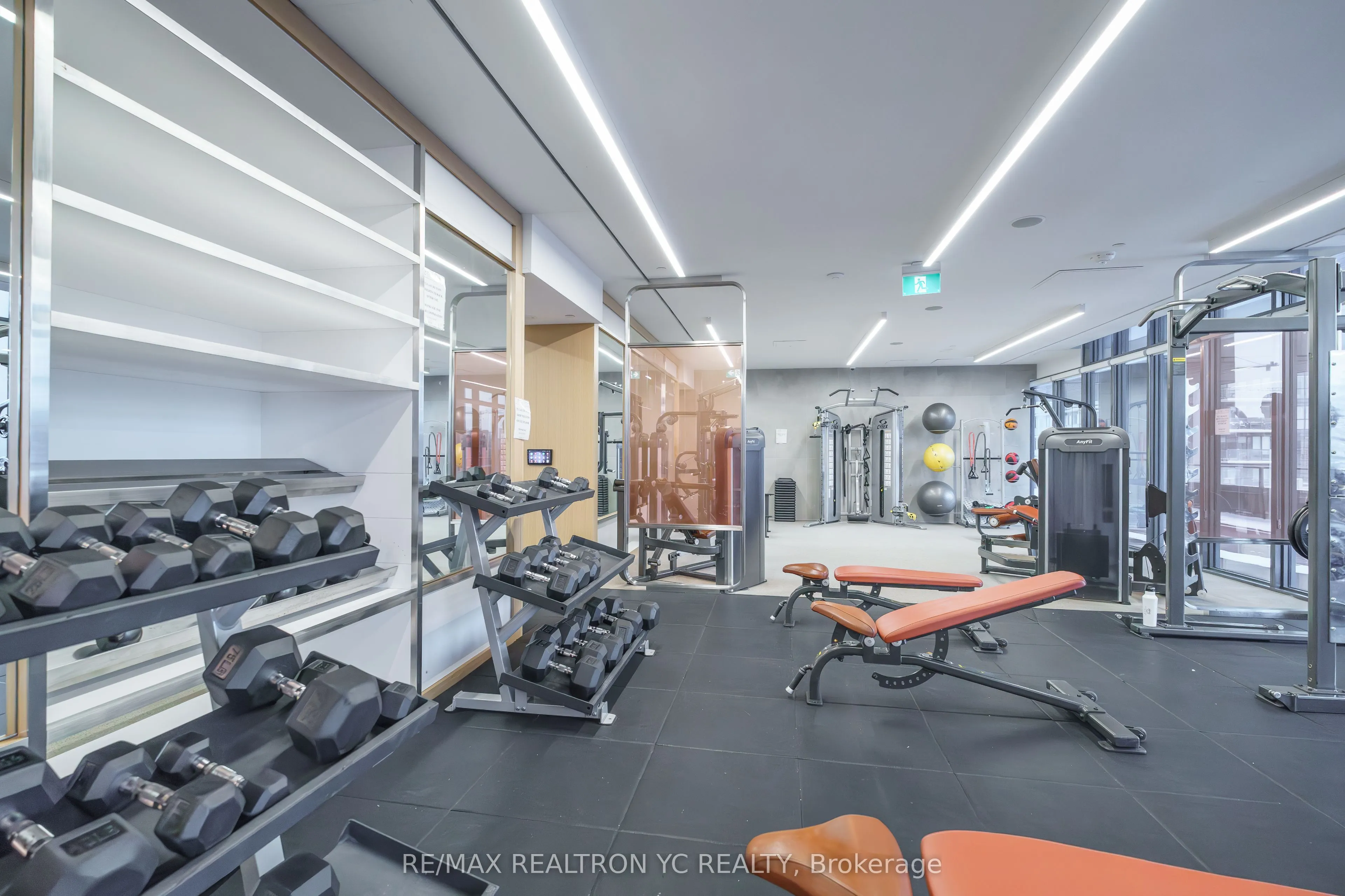 19 Western Battery Road, #1002