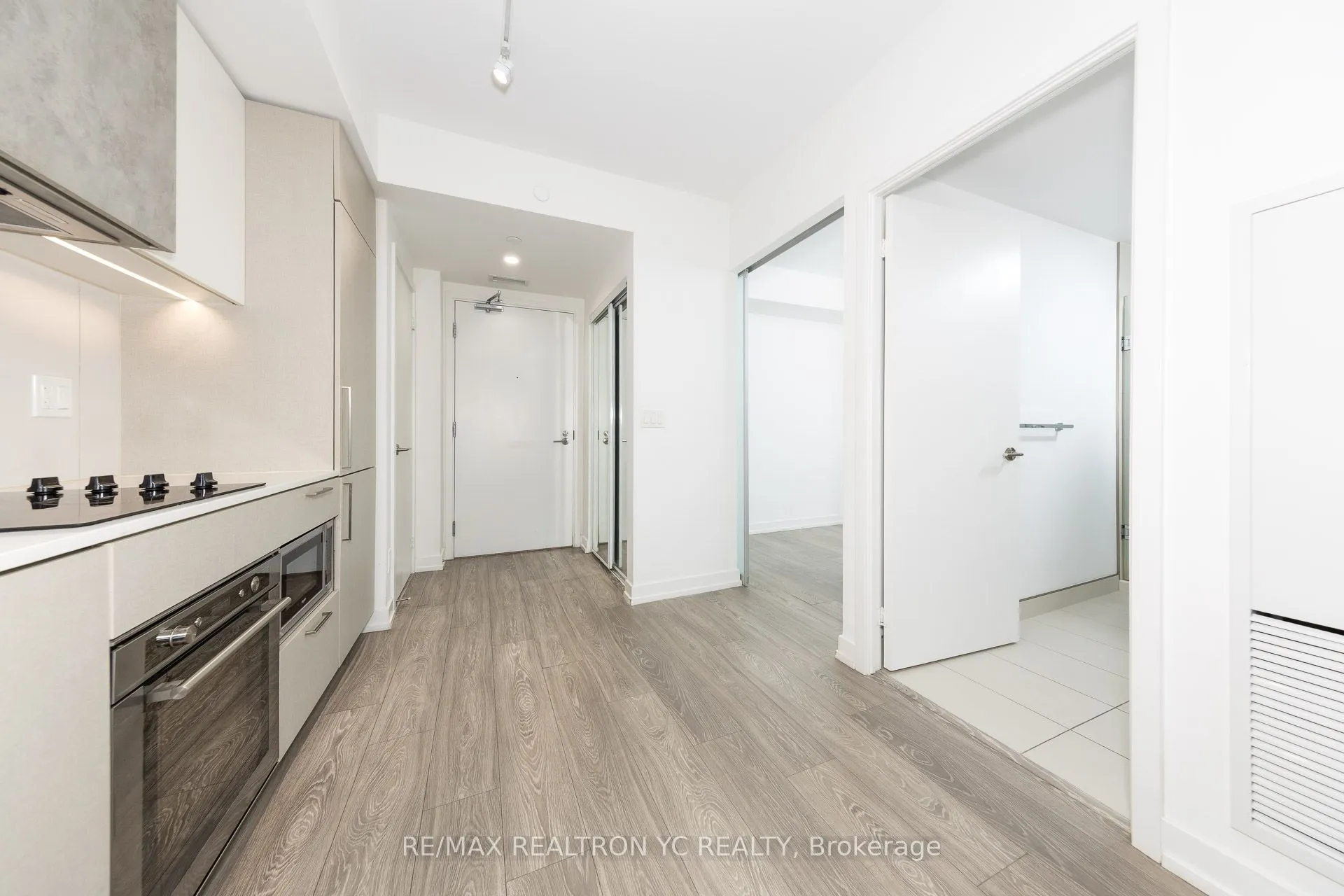 19 Western Battery Road, #1002