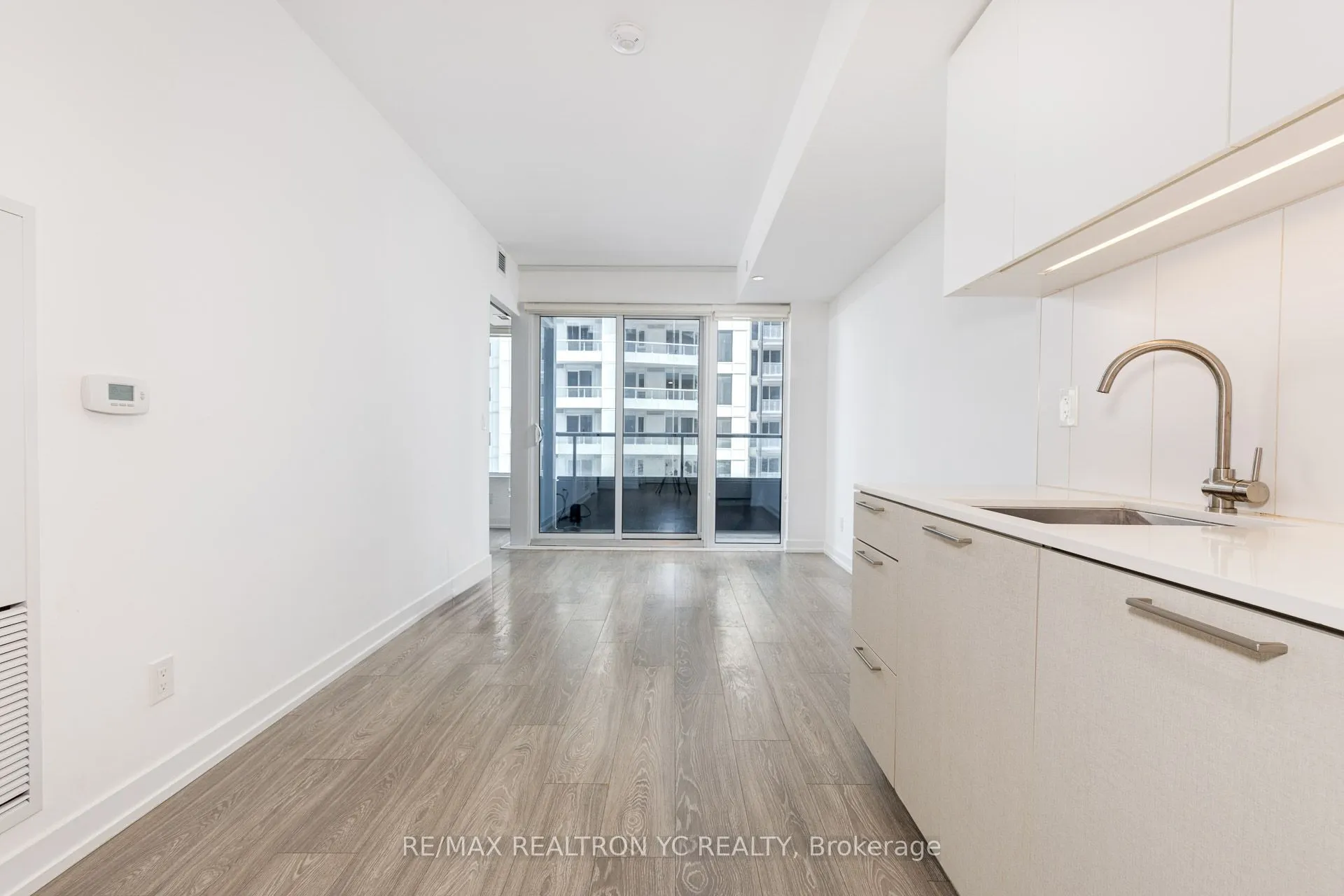 19 Western Battery Road, #1002