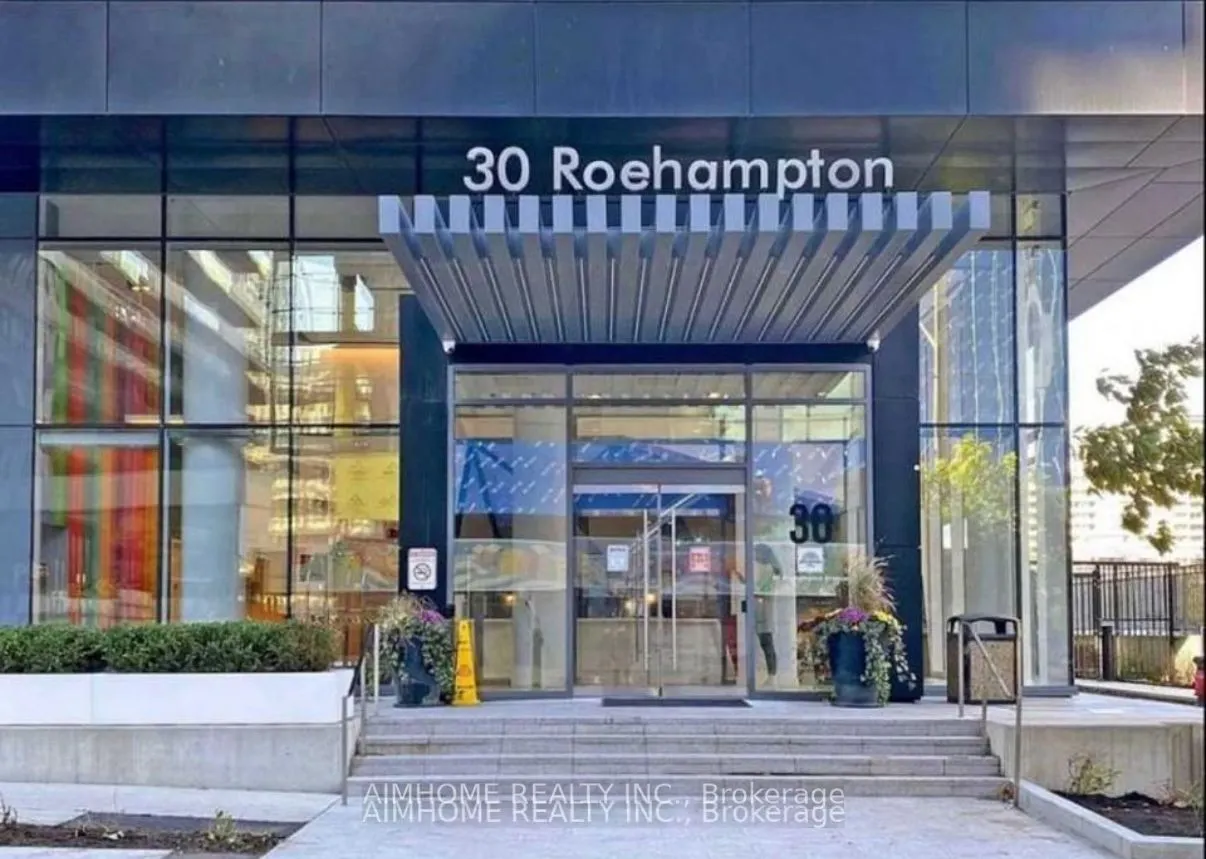30 Roehampton Avenue, #2011