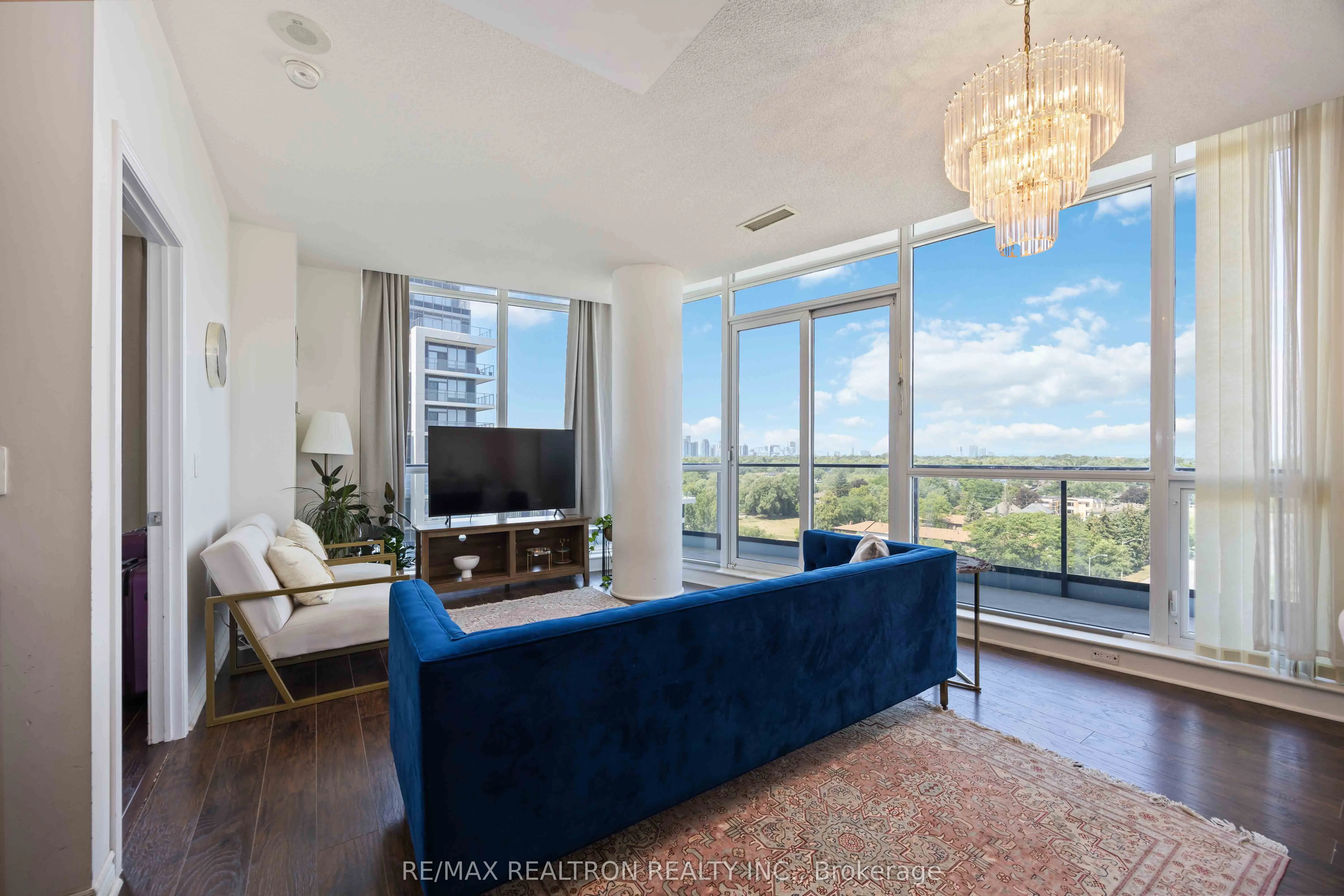 2885 Bayview Avenue, #729