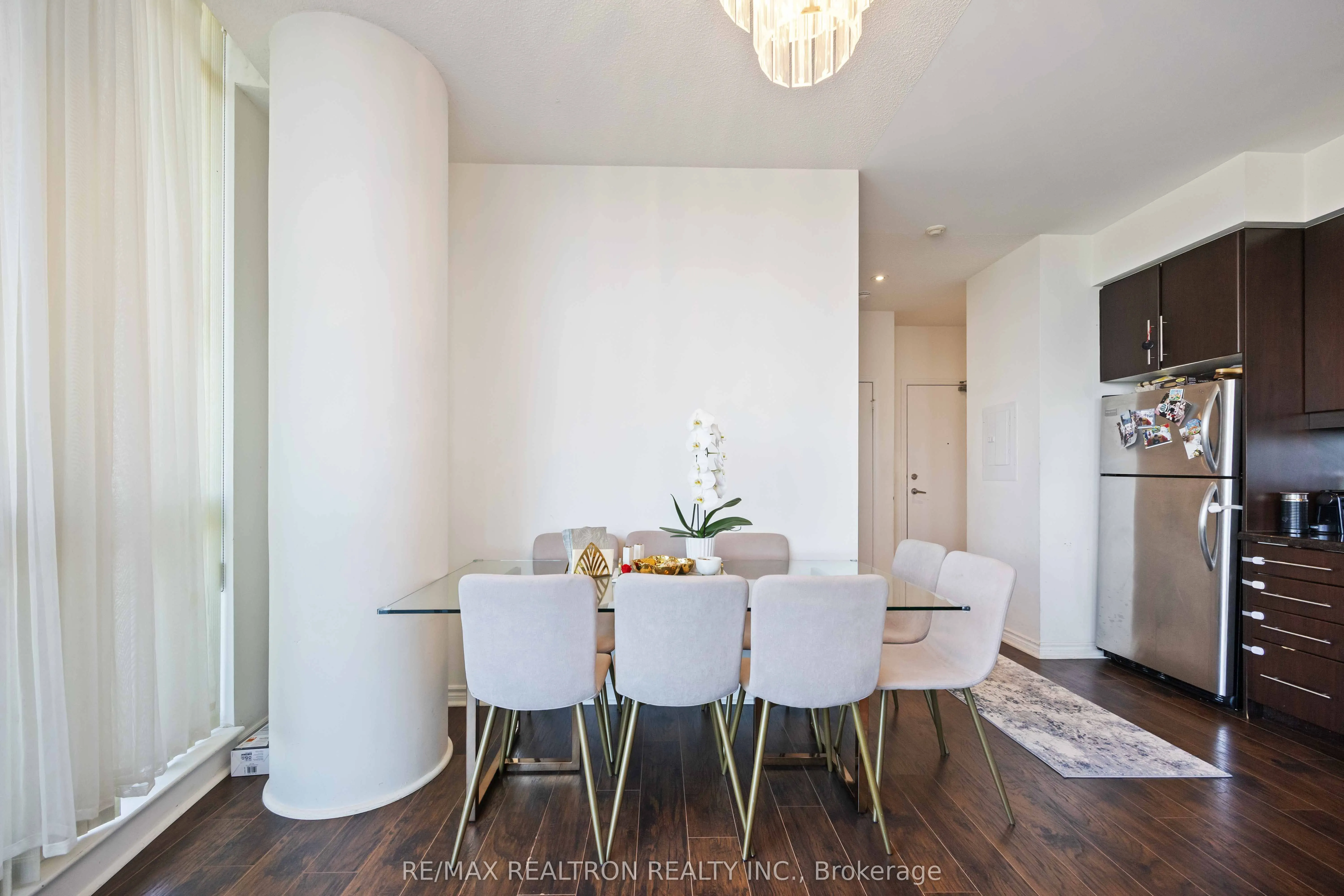 2885 Bayview Avenue, #729