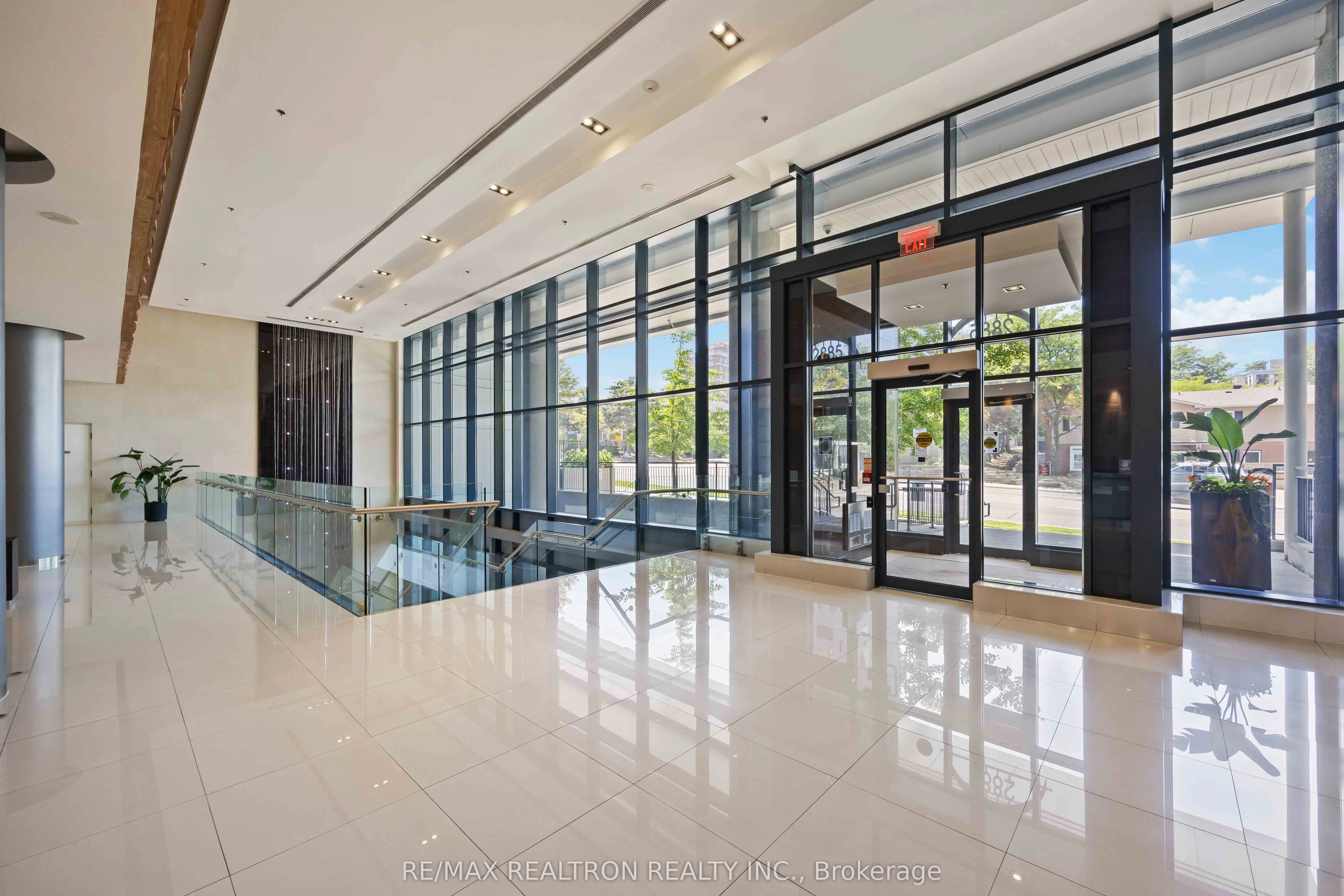 2885 Bayview Avenue, #729