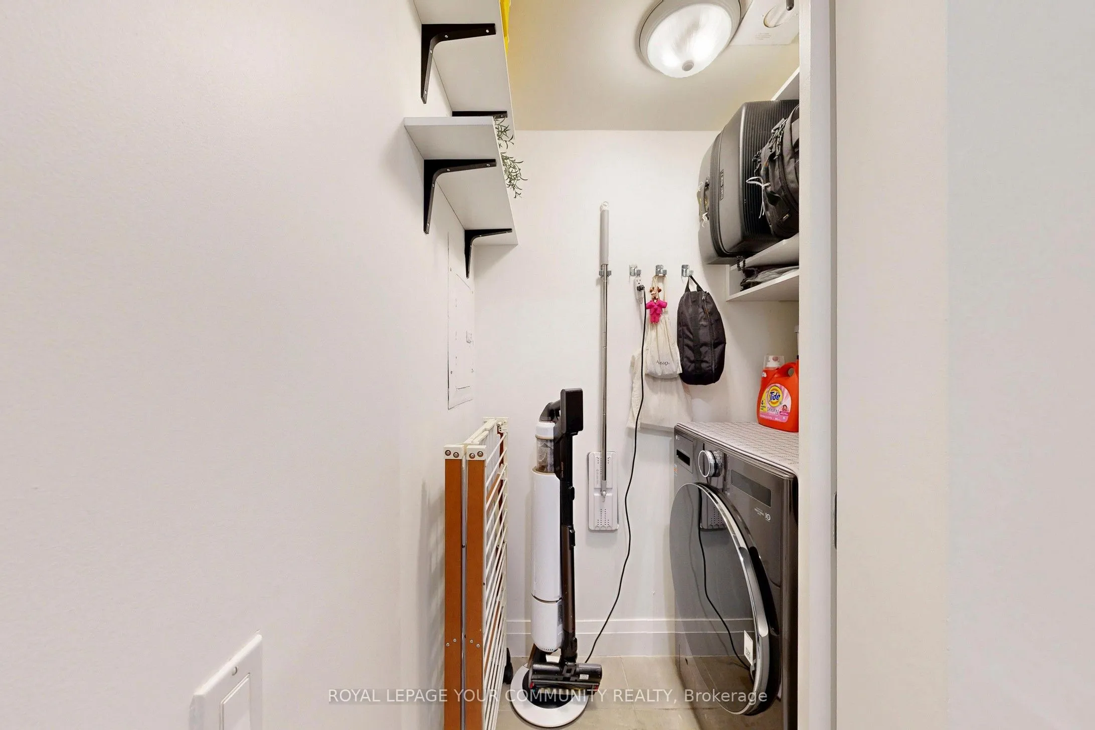 20 Scrivener Square, #905