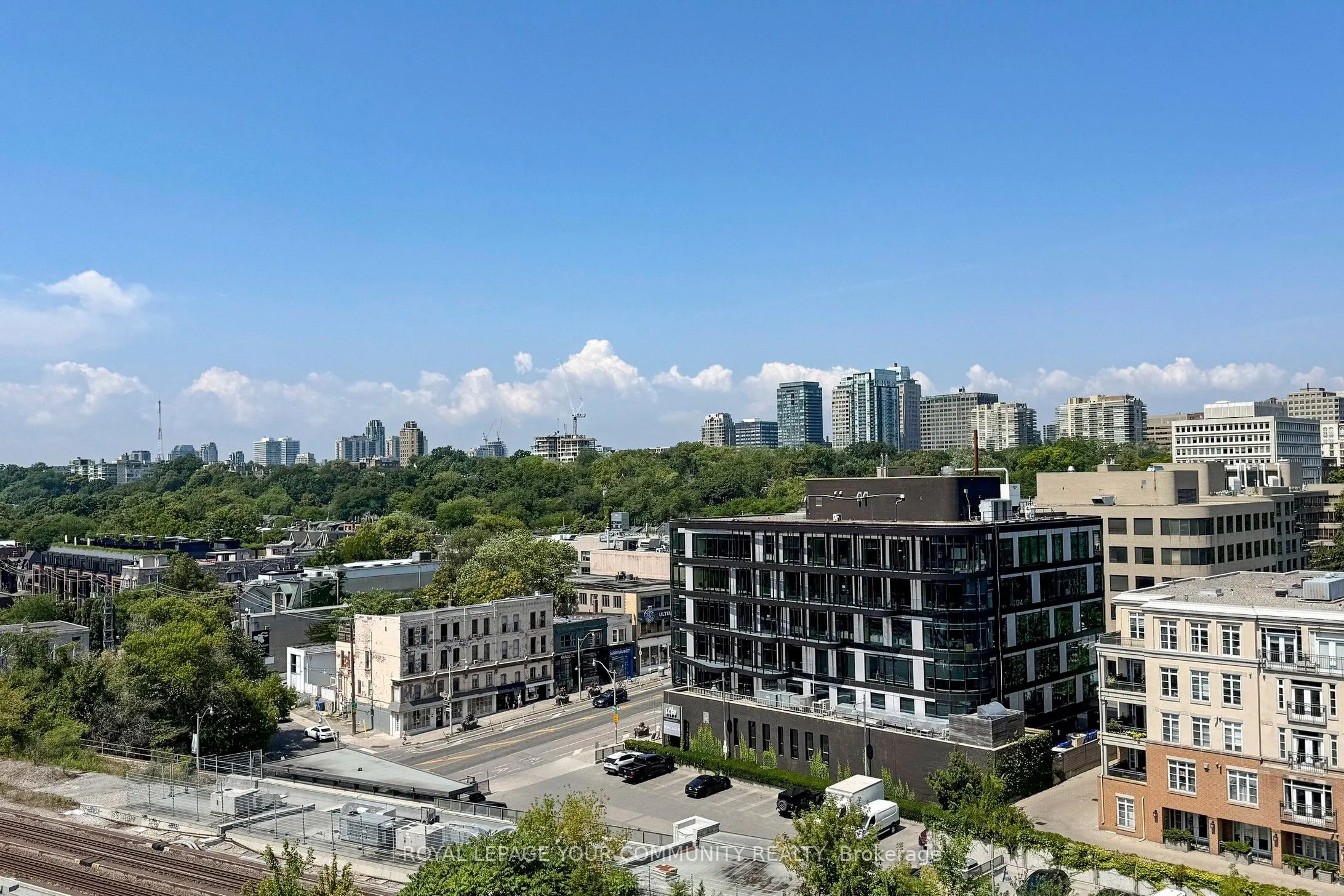 20 Scrivener Square, #905