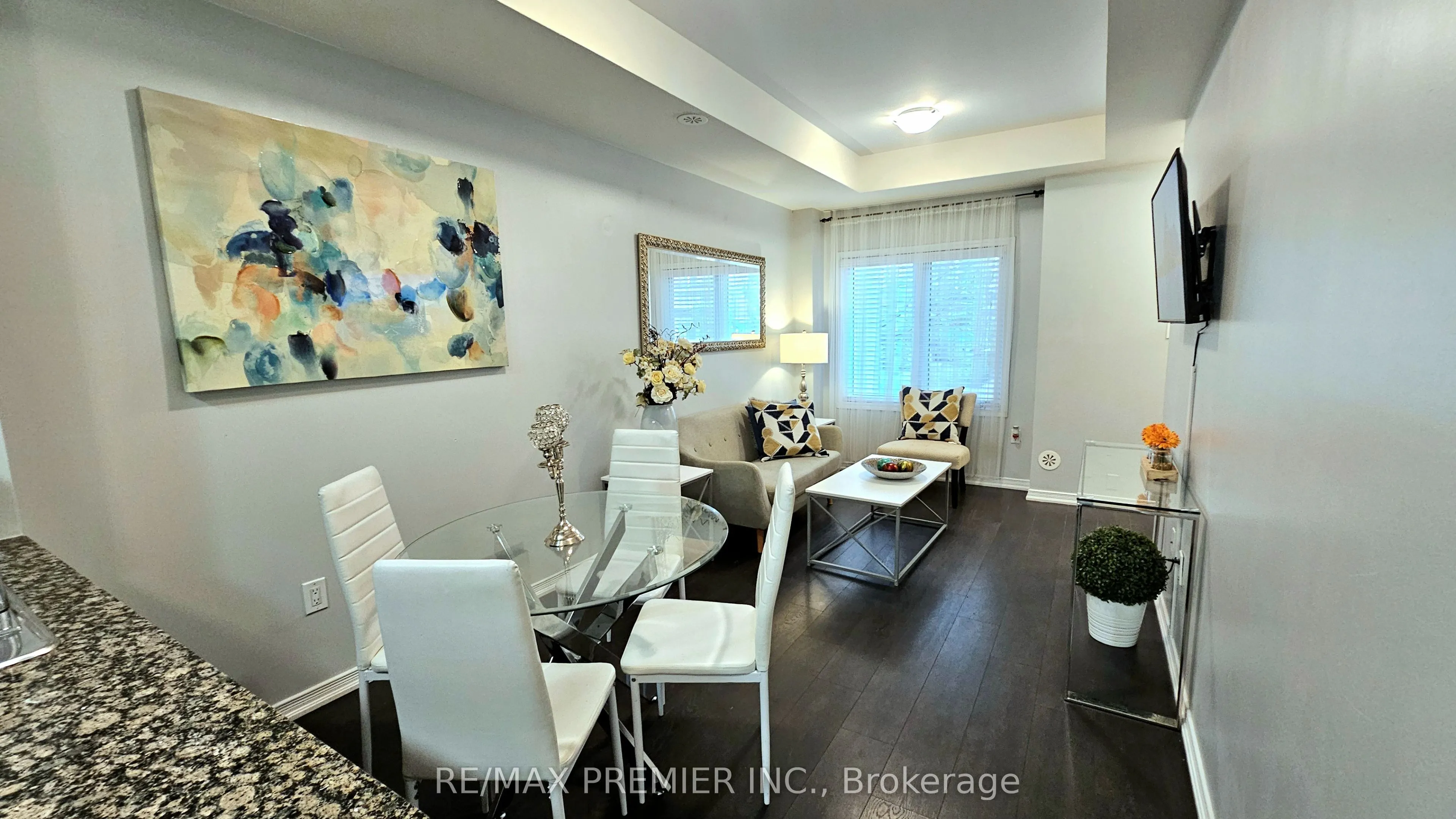 19 Coneflower Crescent, #272