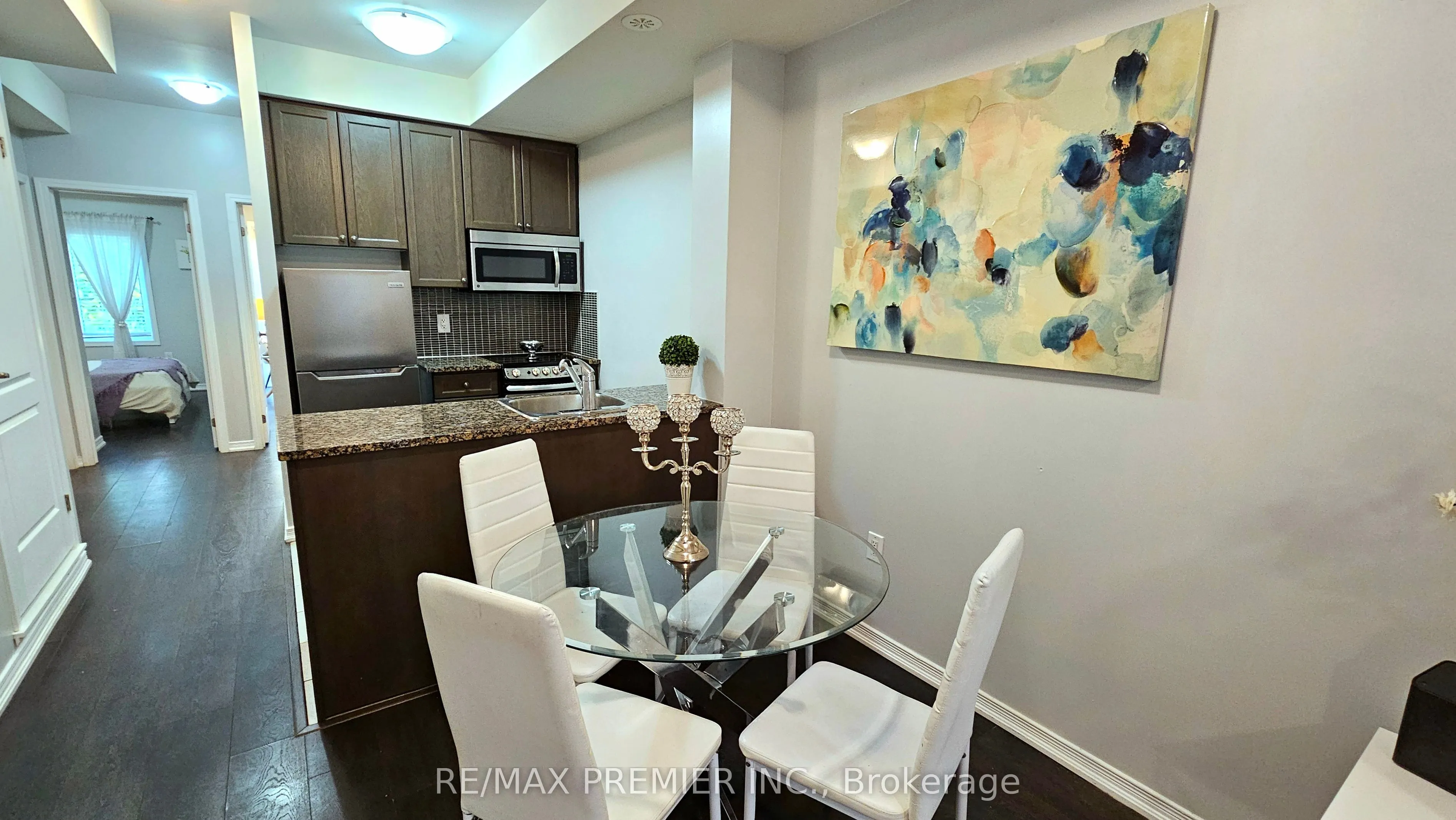 19 Coneflower Crescent, #272