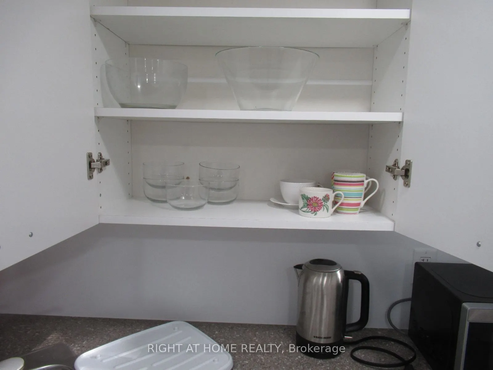 272 Roxton Road, #Lower