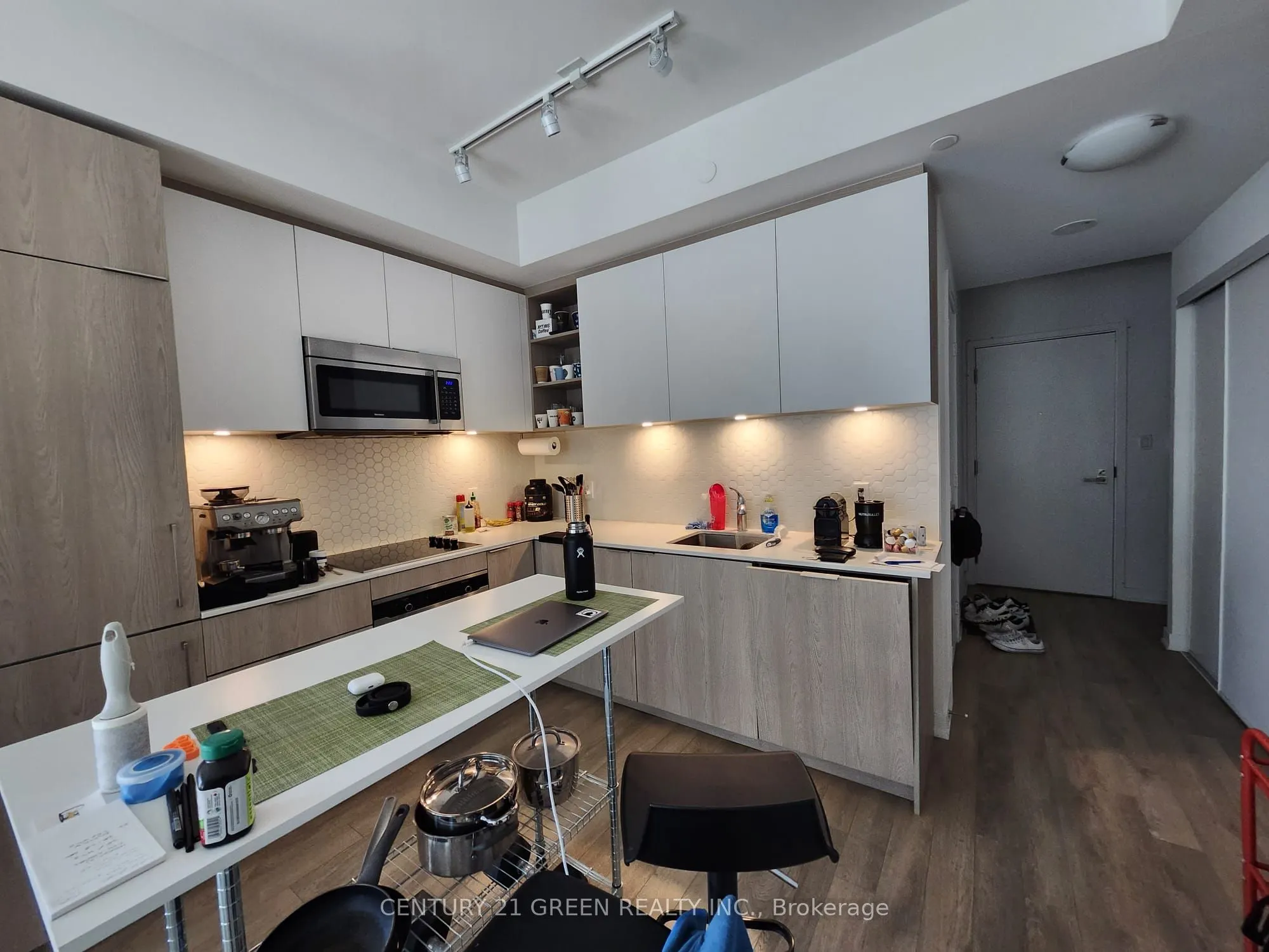 50 Ordnance Street, #2305