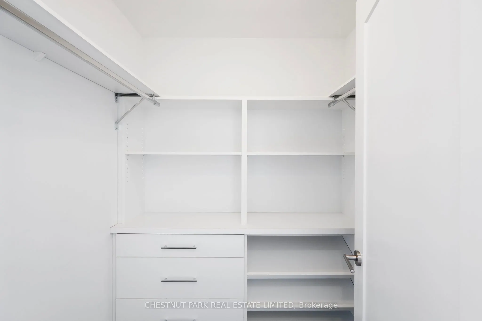 38 Cameron Street, #1220