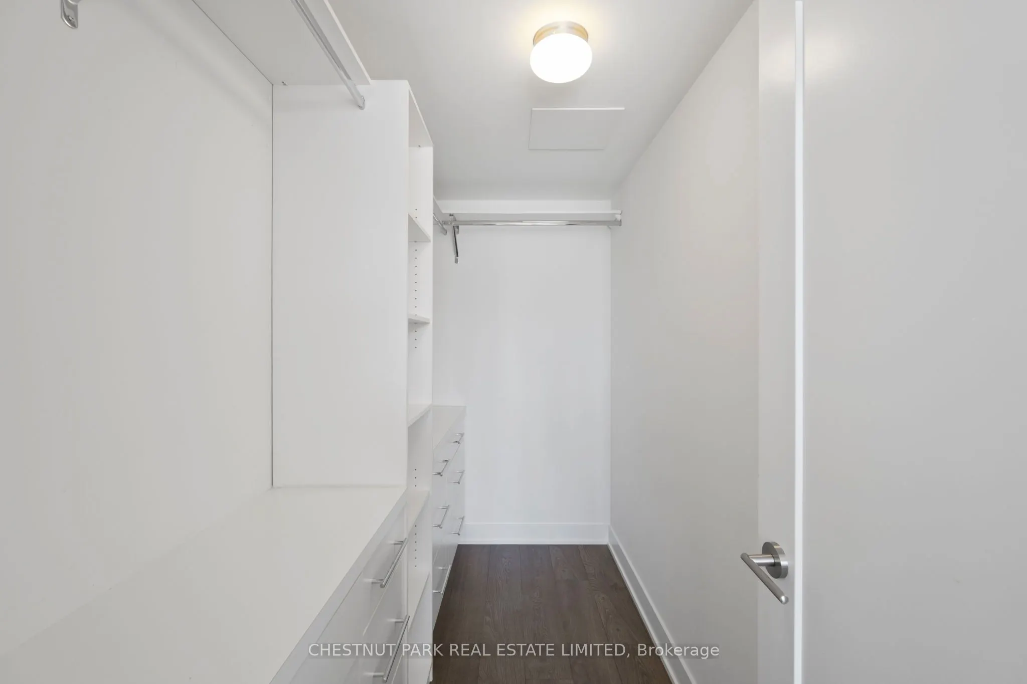 38 Cameron Street, #1220