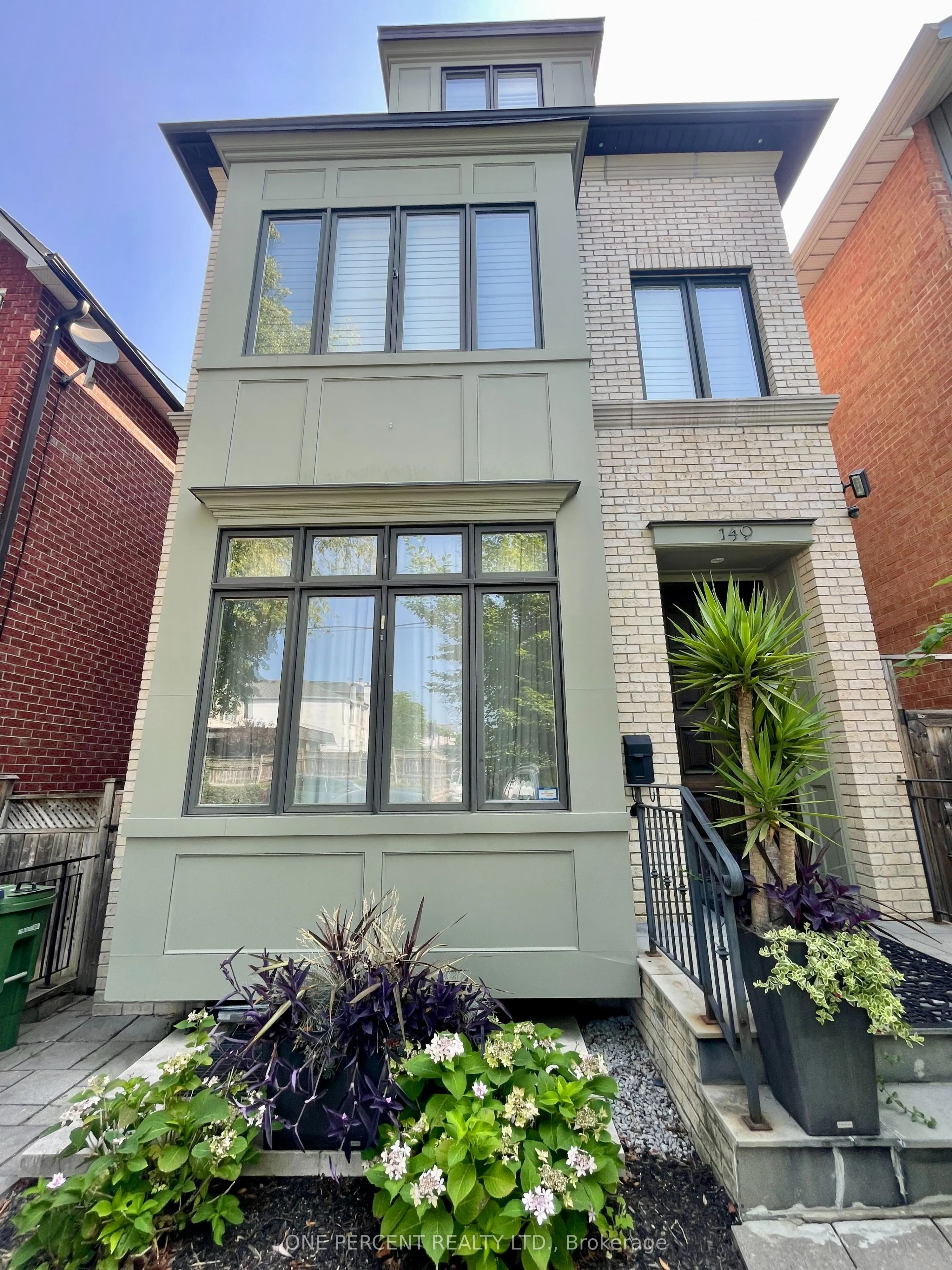 149 Ronan Avenue