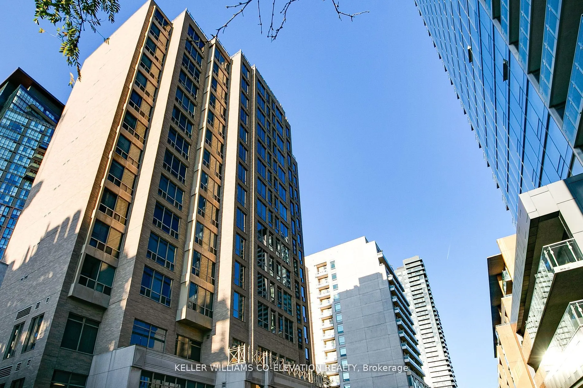 40 Scollard Street S, #1506