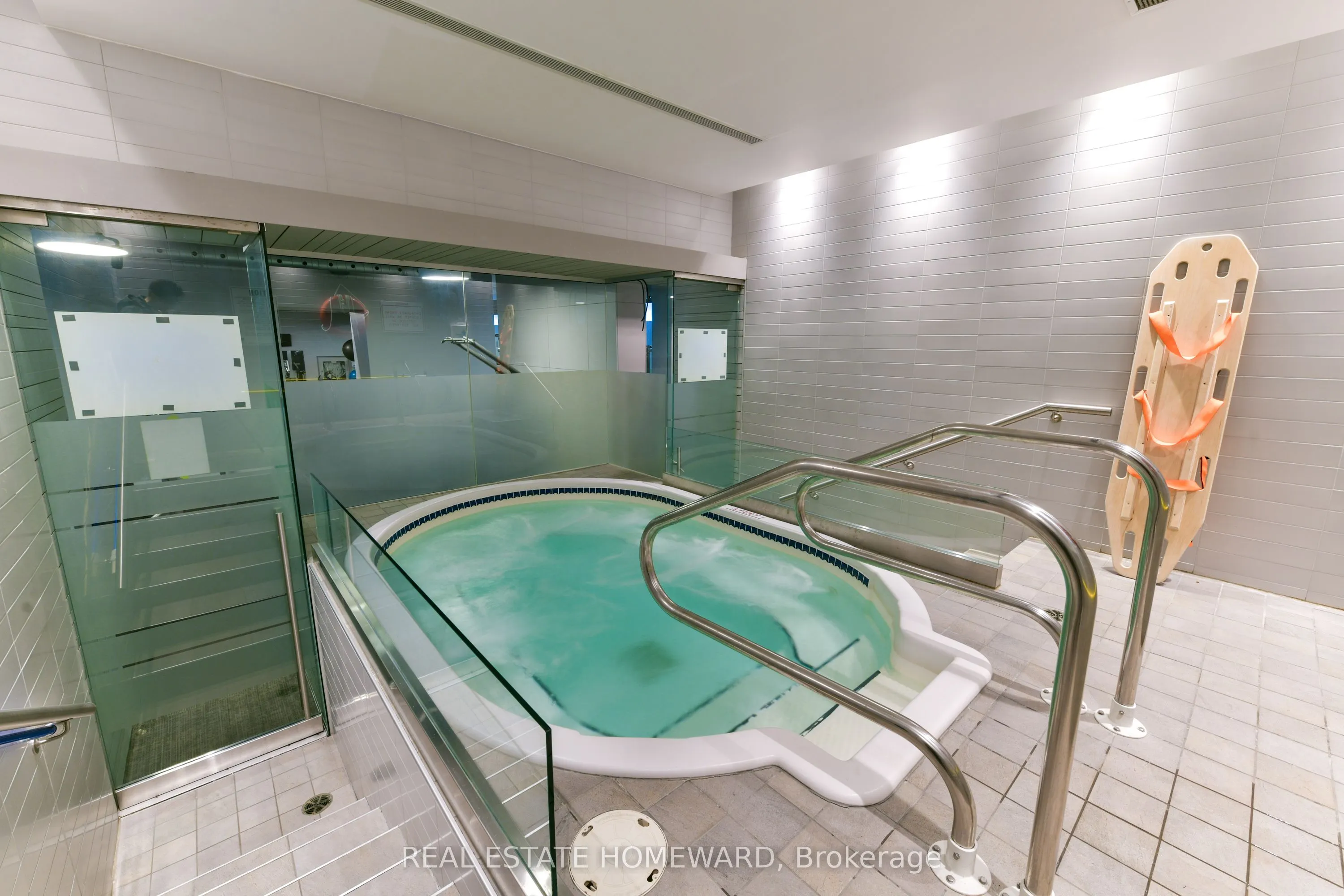 637 Lake Shore Boulevard W, #1024