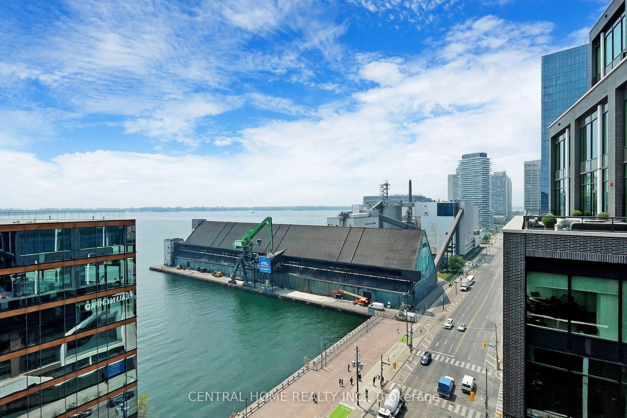 130 Queens Quay E, #604