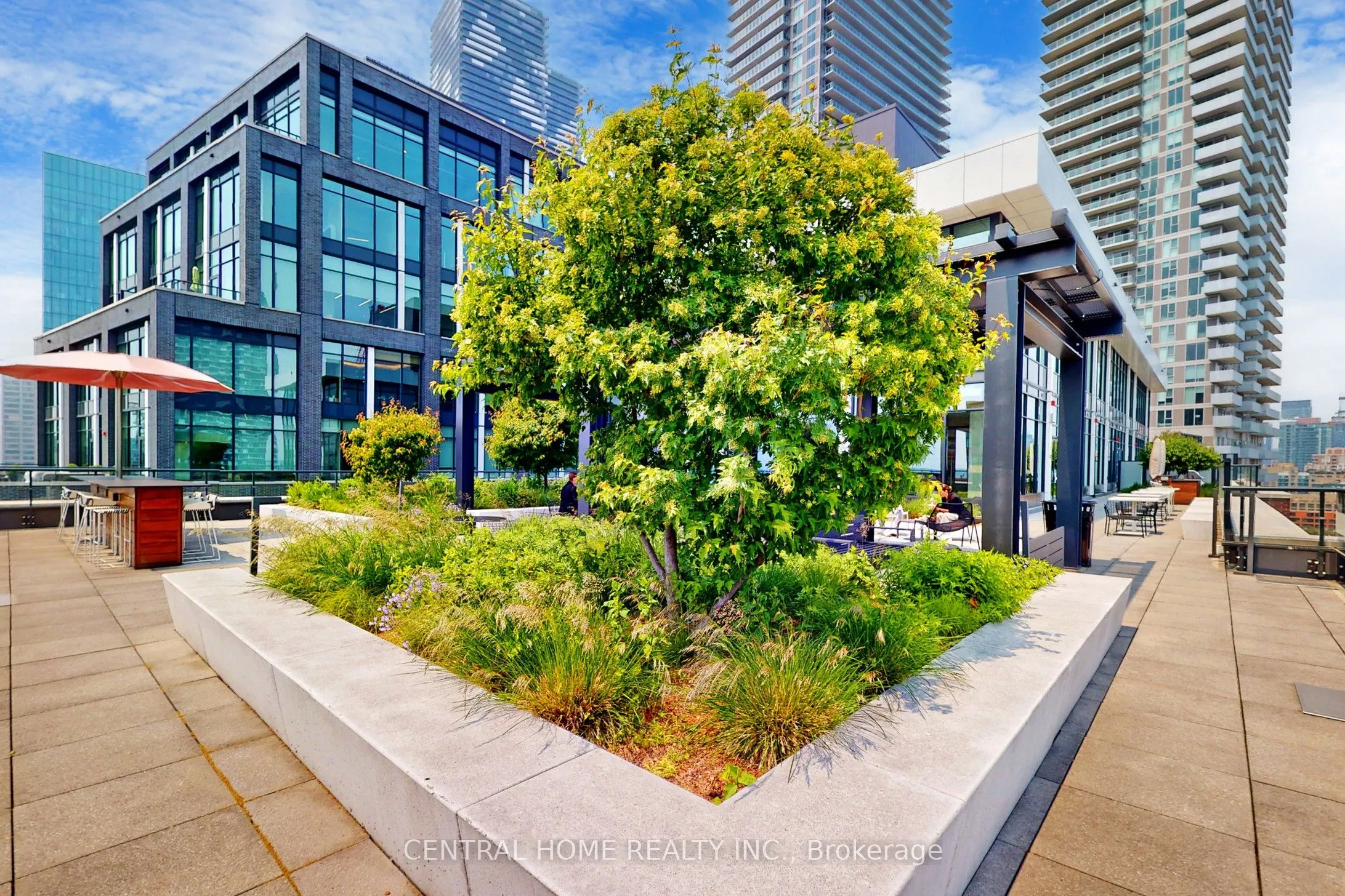 130 Queens Quay E, #604