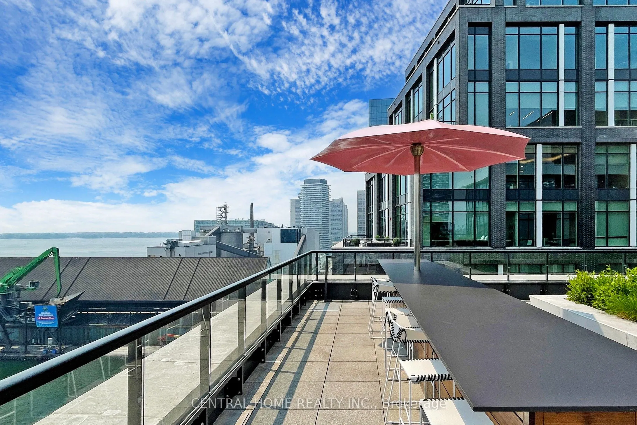 130 Queens Quay E, #604