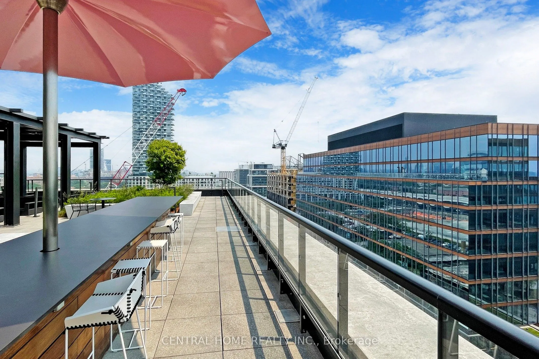 130 Queens Quay E, #604