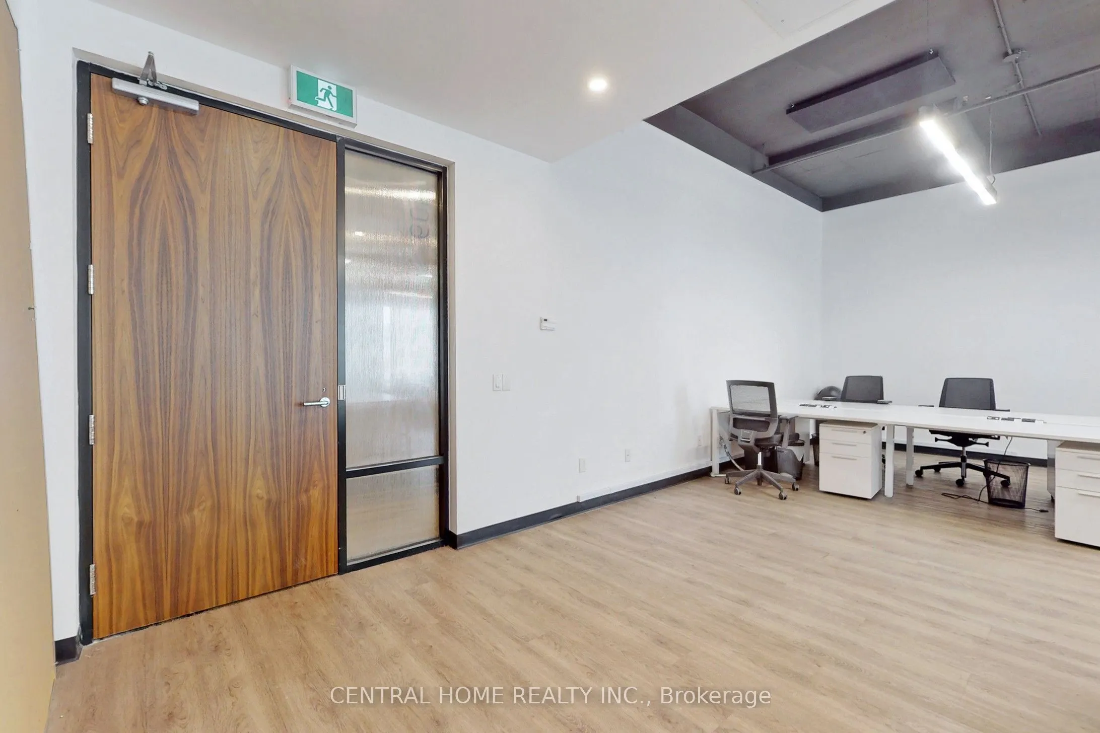 130 Queens Quay E, #604
