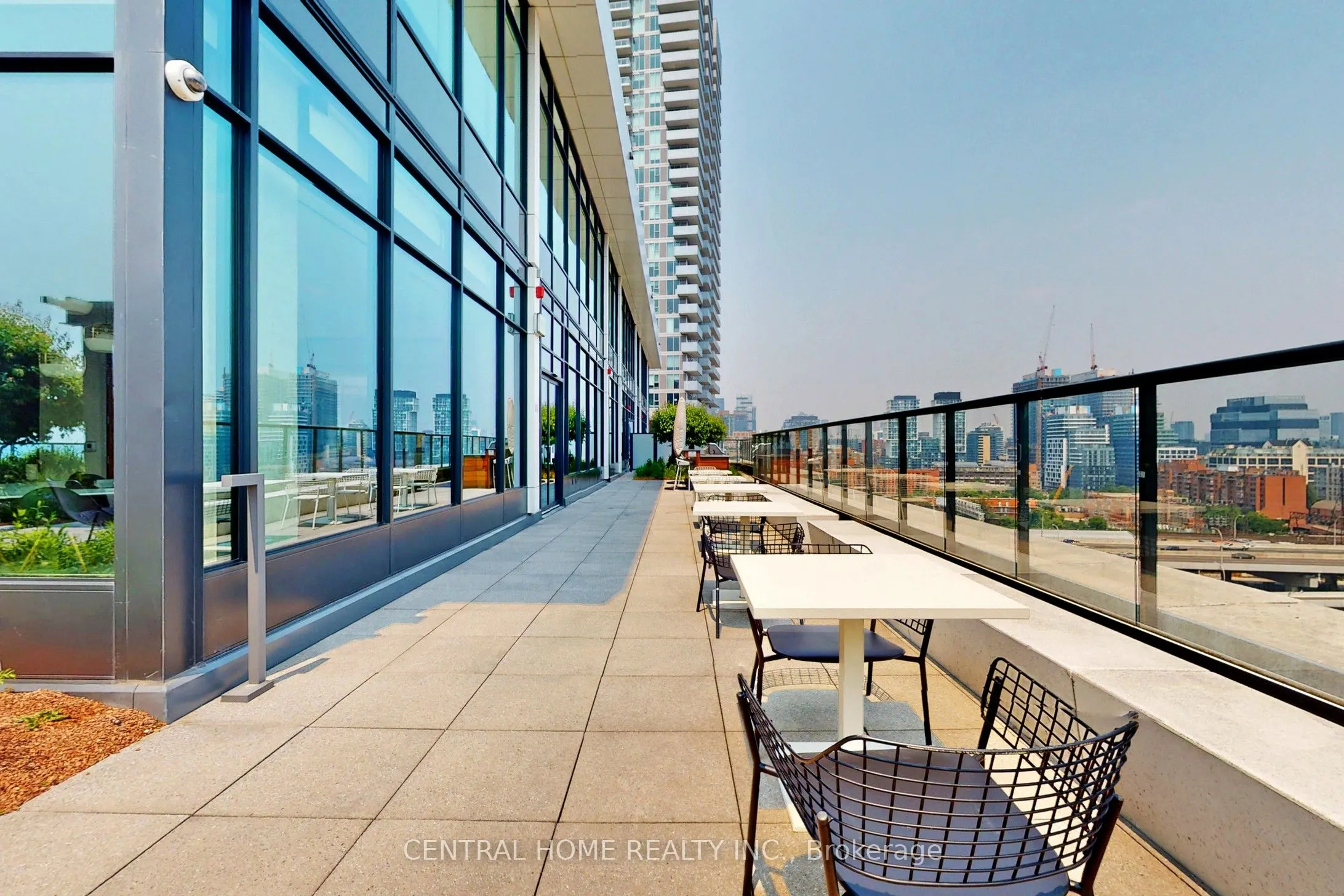 130 Queens Quay E, #604