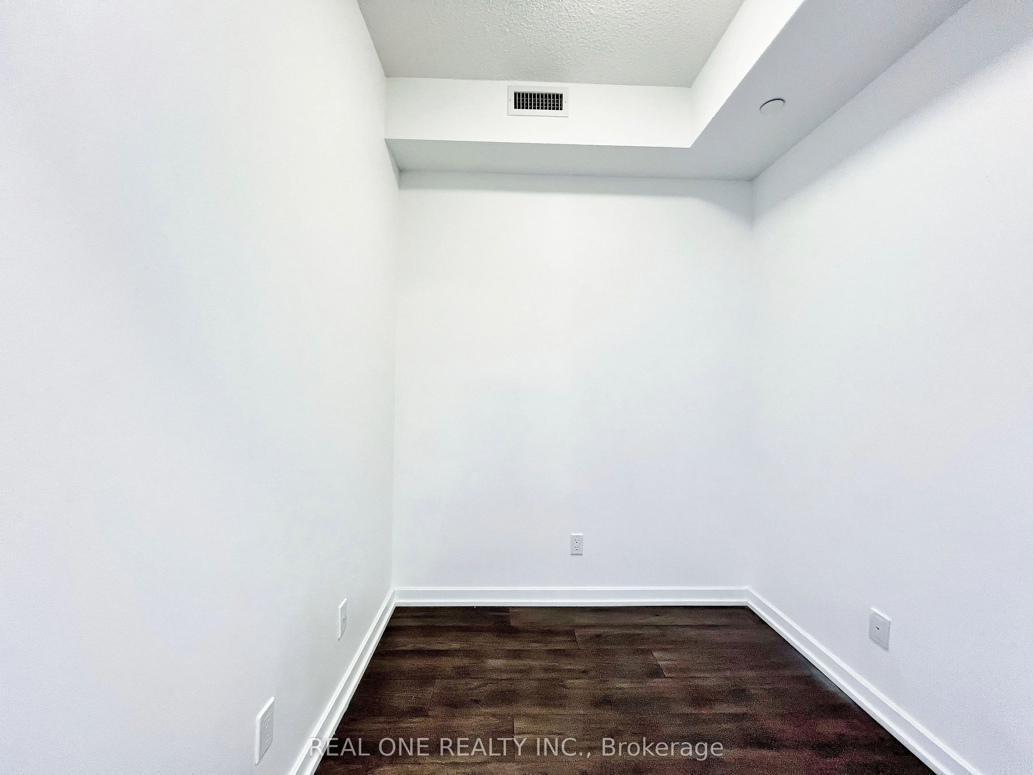 56 Forest Manor Road, #2705