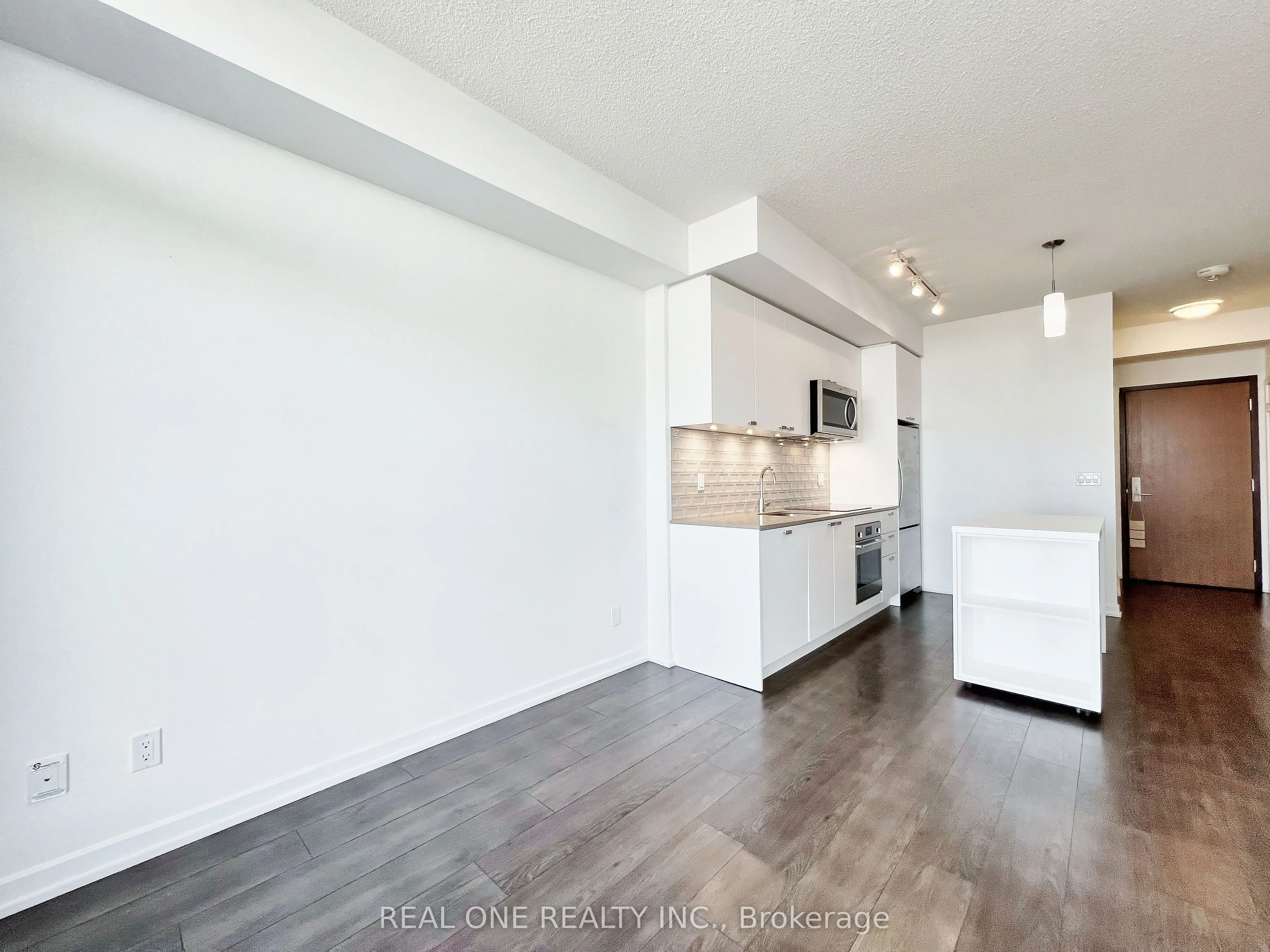 56 Forest Manor Road, #2705