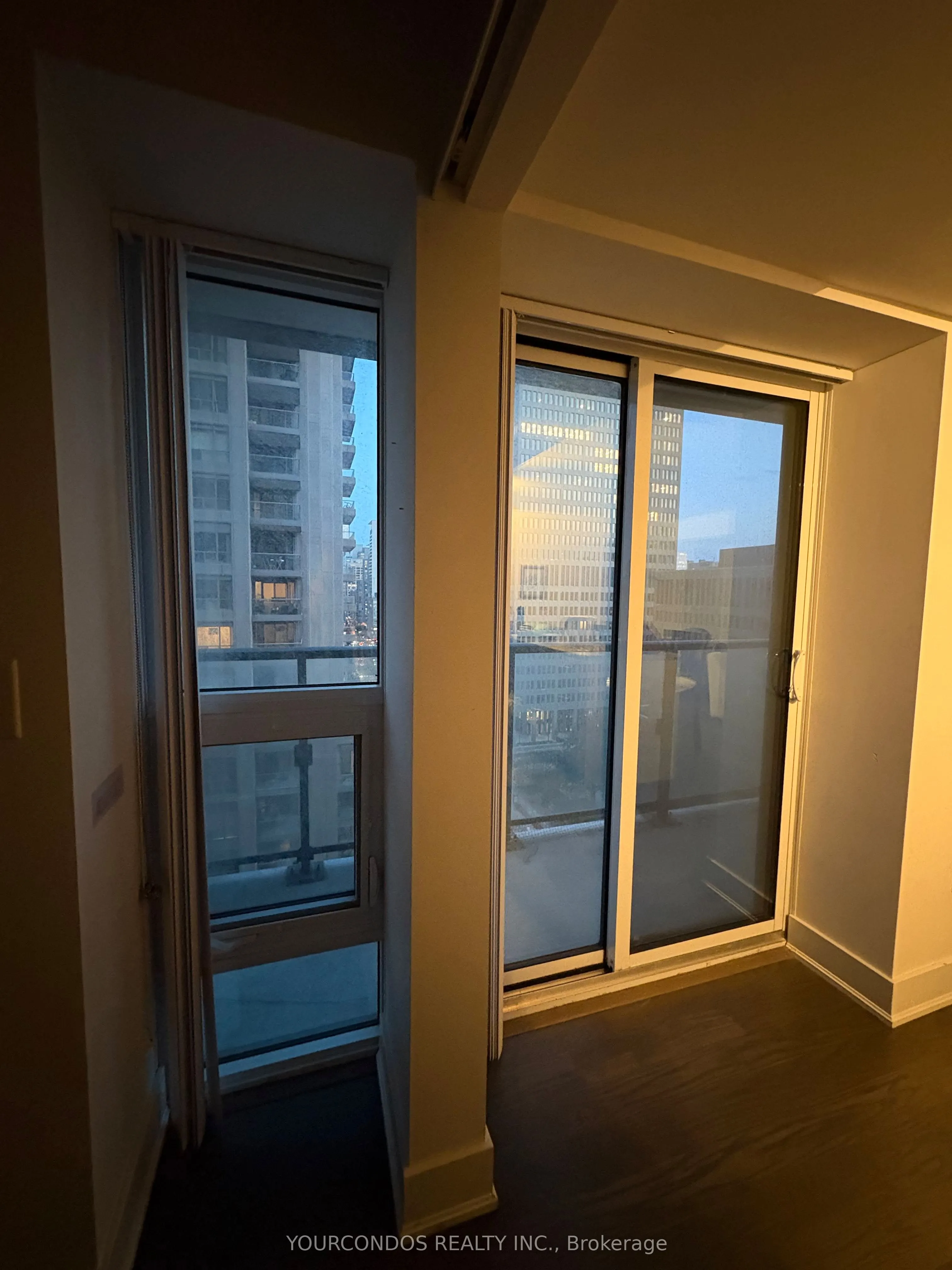 955 Bay Street, #1307