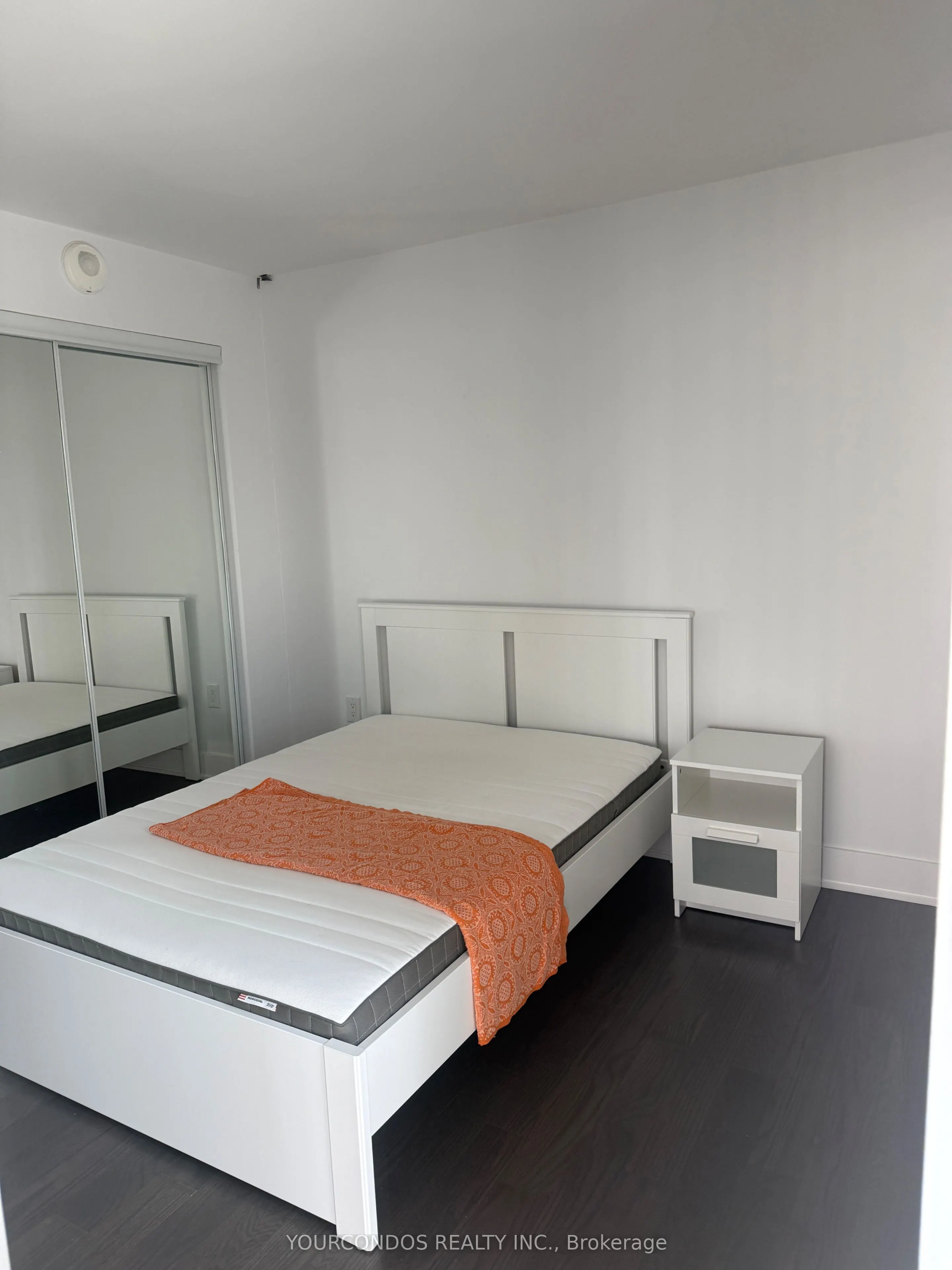 955 Bay Street, #1307