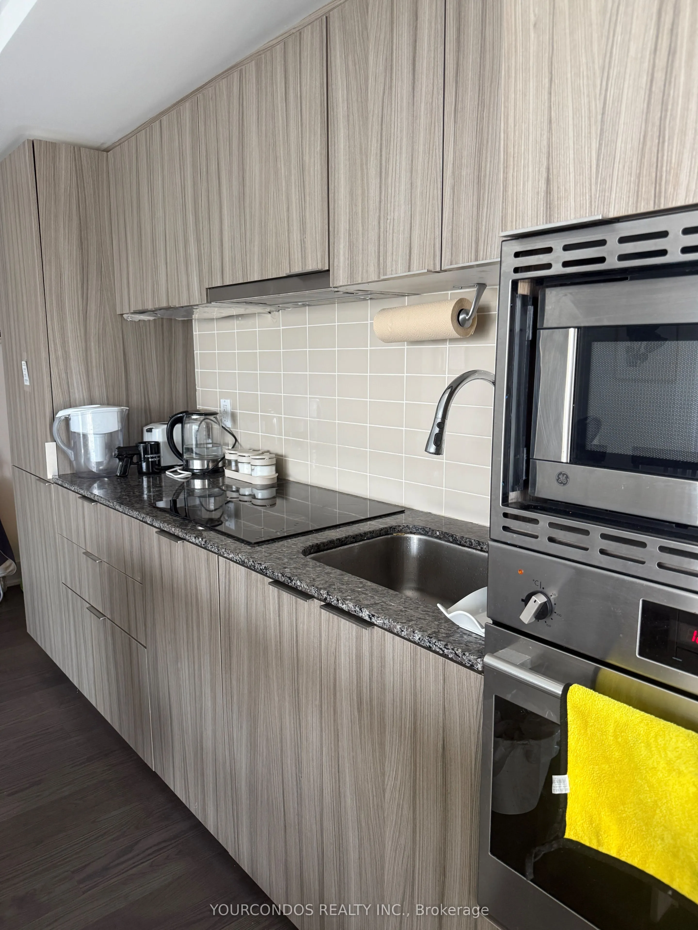 955 Bay Street, #1307