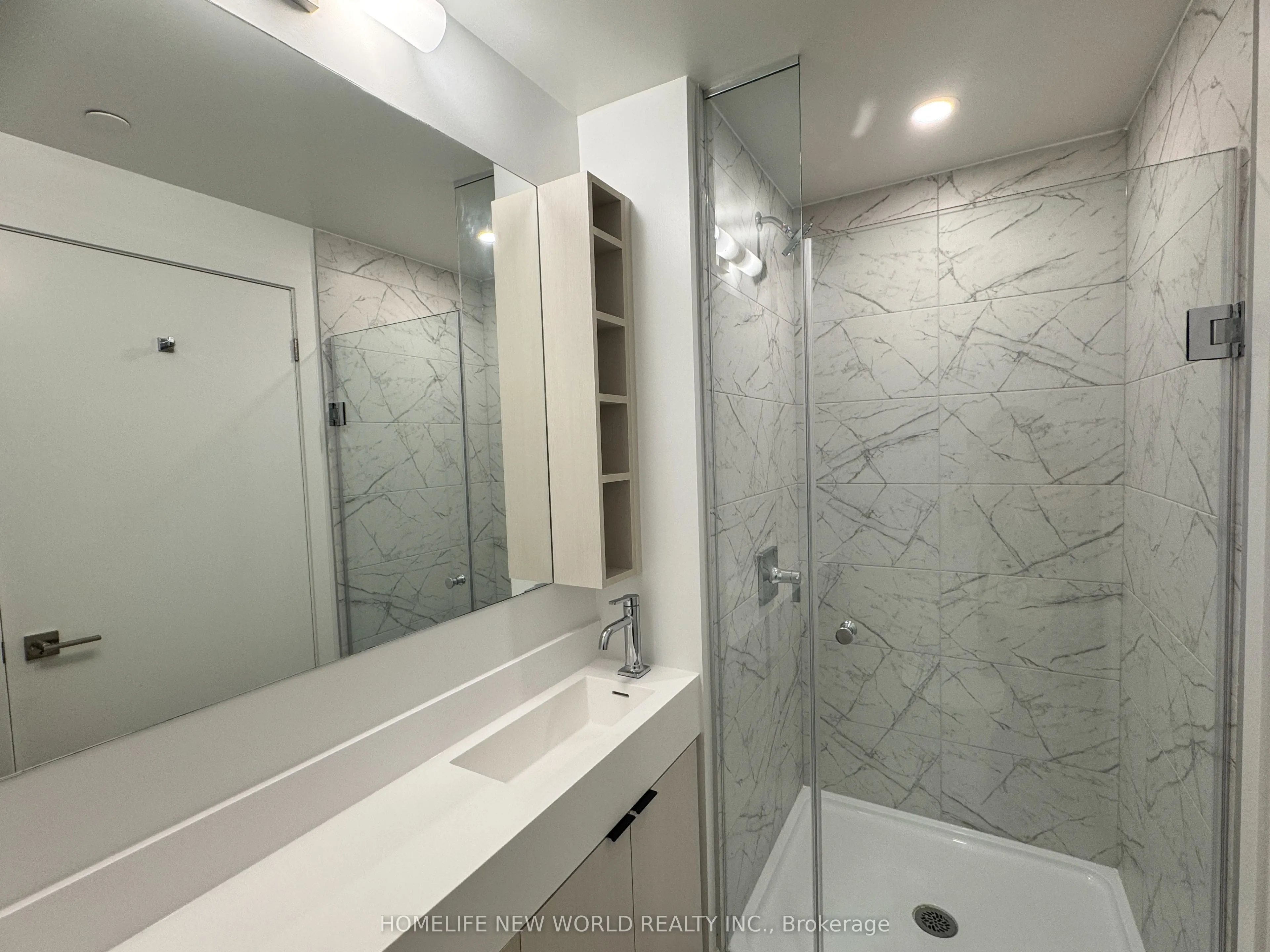 252 Church Street, #5109
