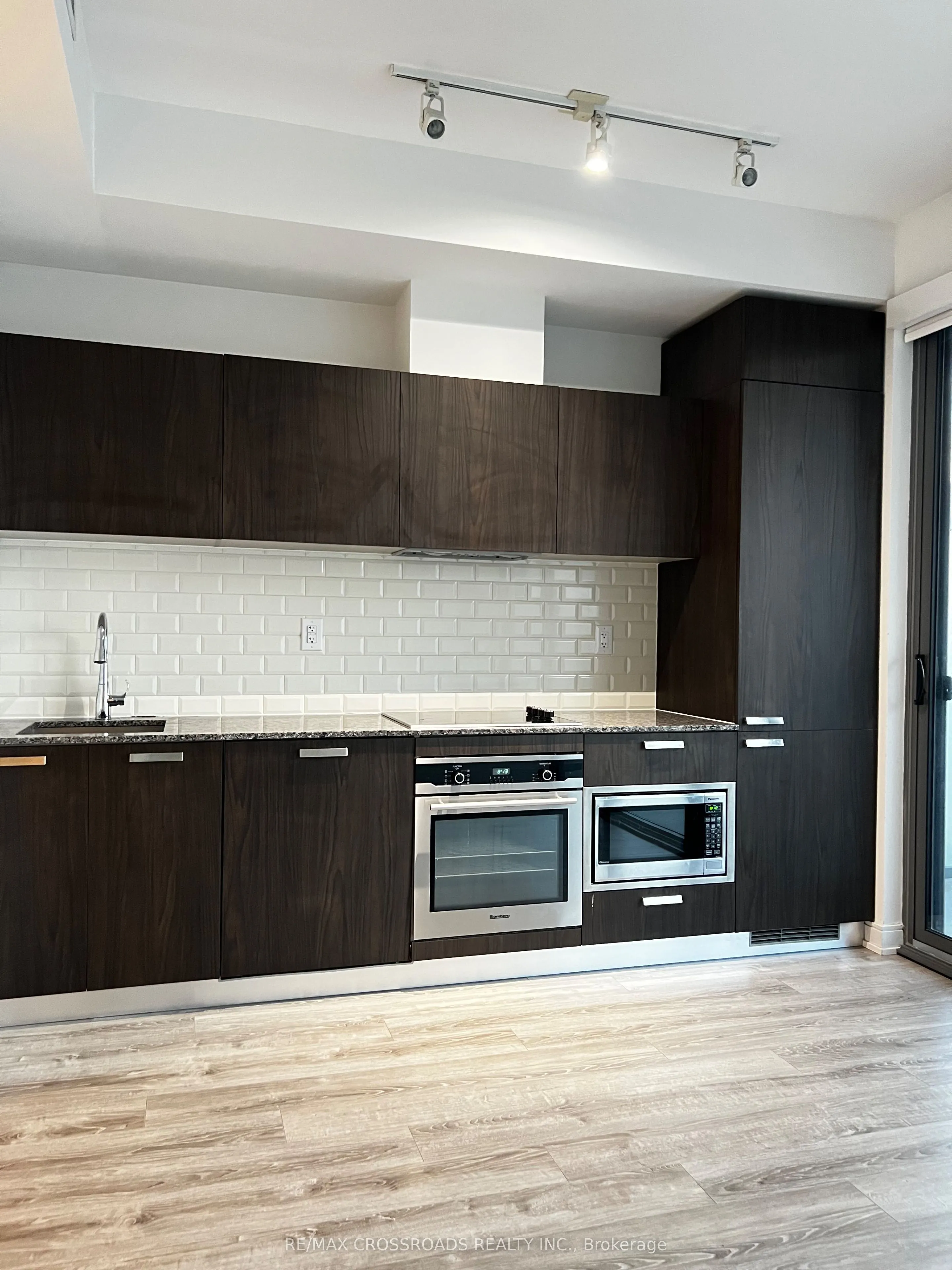 50 Charles Street E, #1602