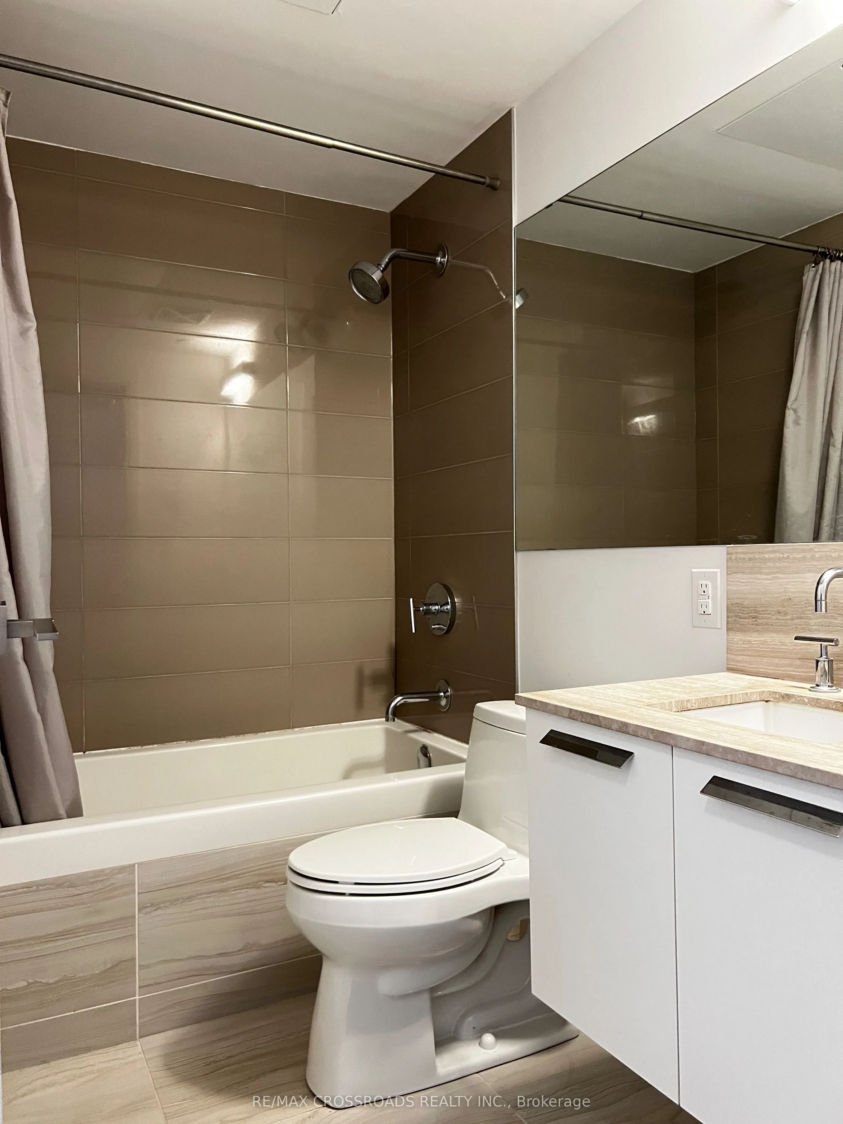50 Charles Street E, #1602