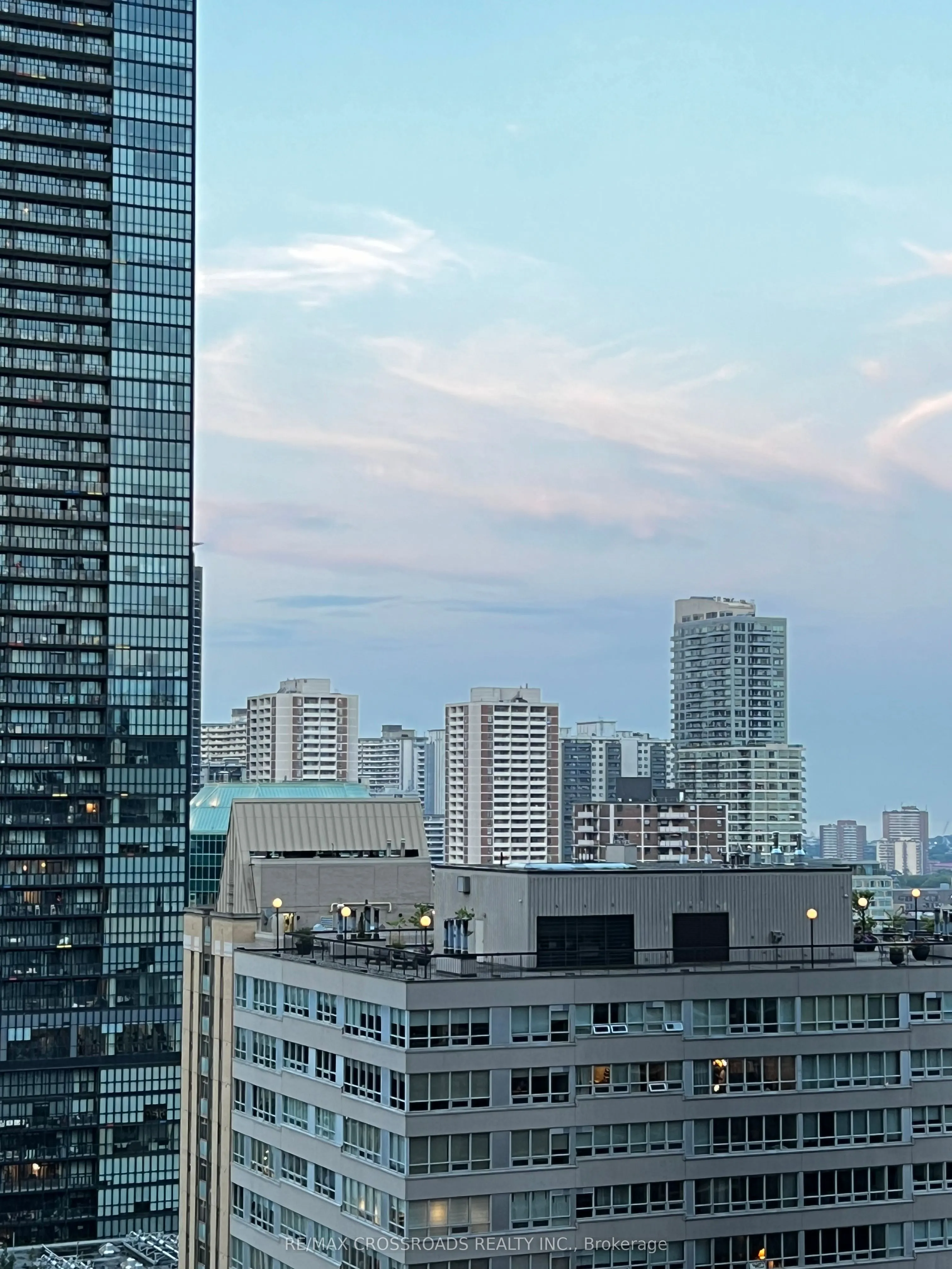 50 Charles Street E, #1602