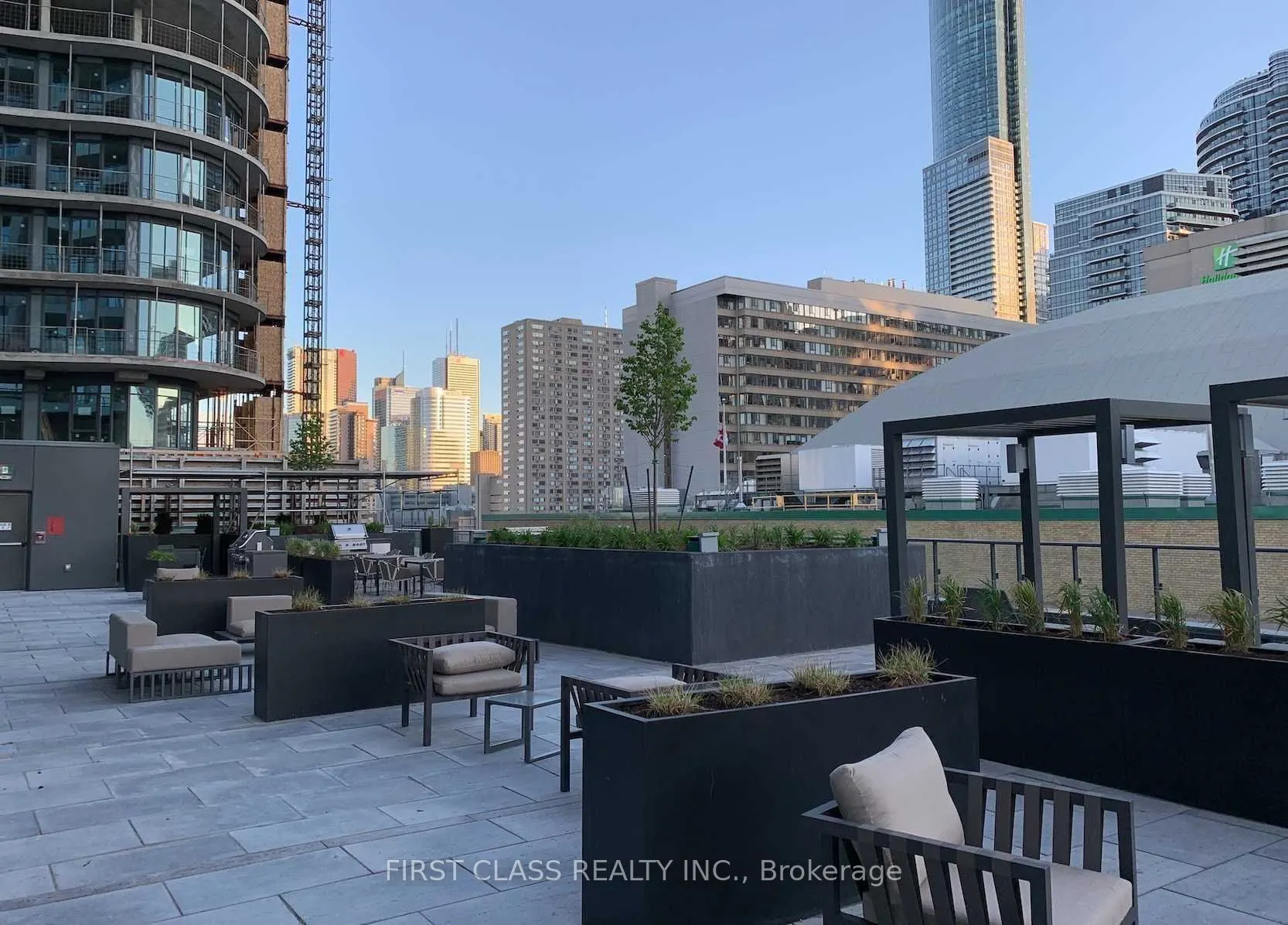 85 Wood Street, ##2512
