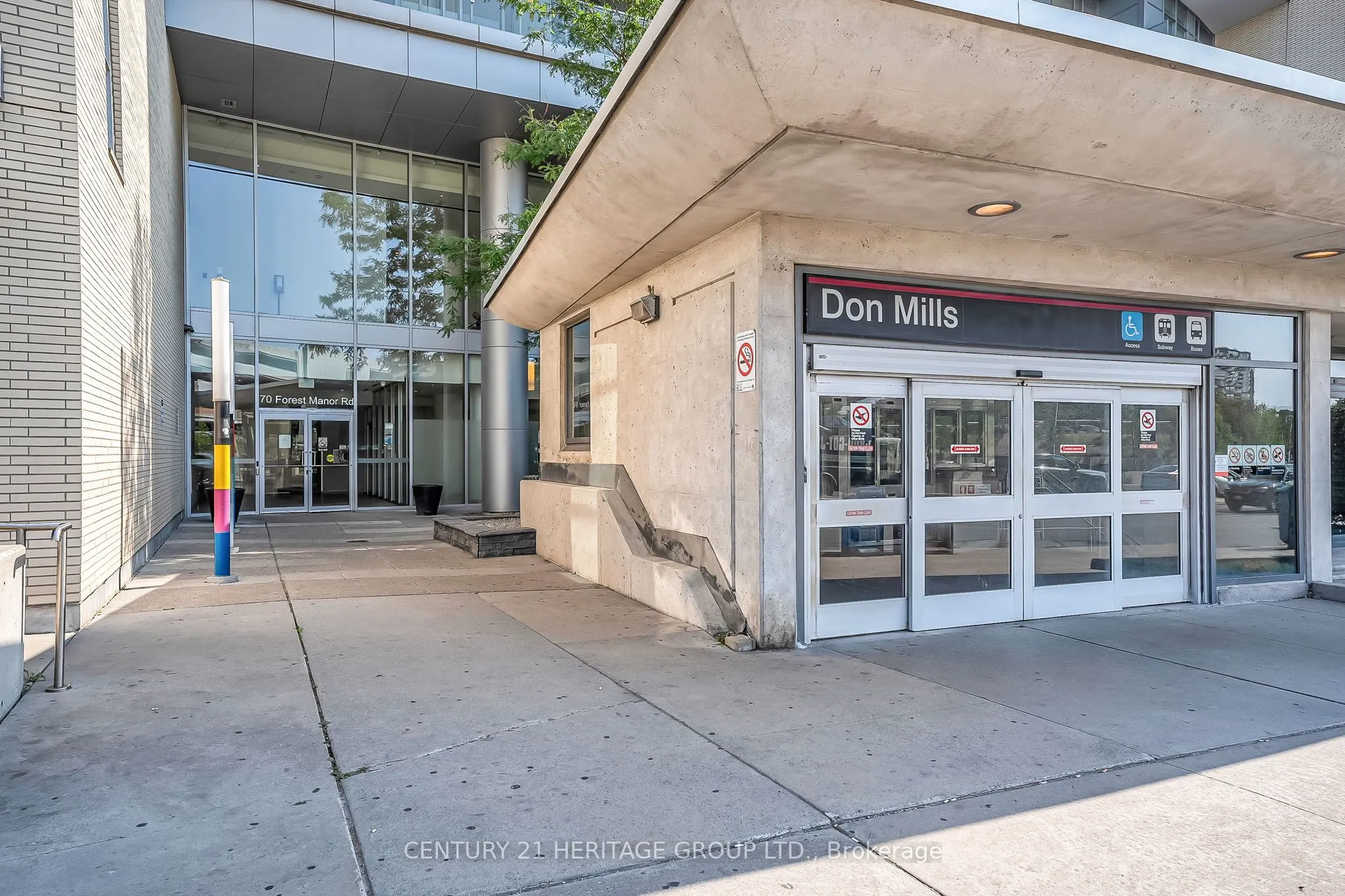 70 Forest Manor Road, #905