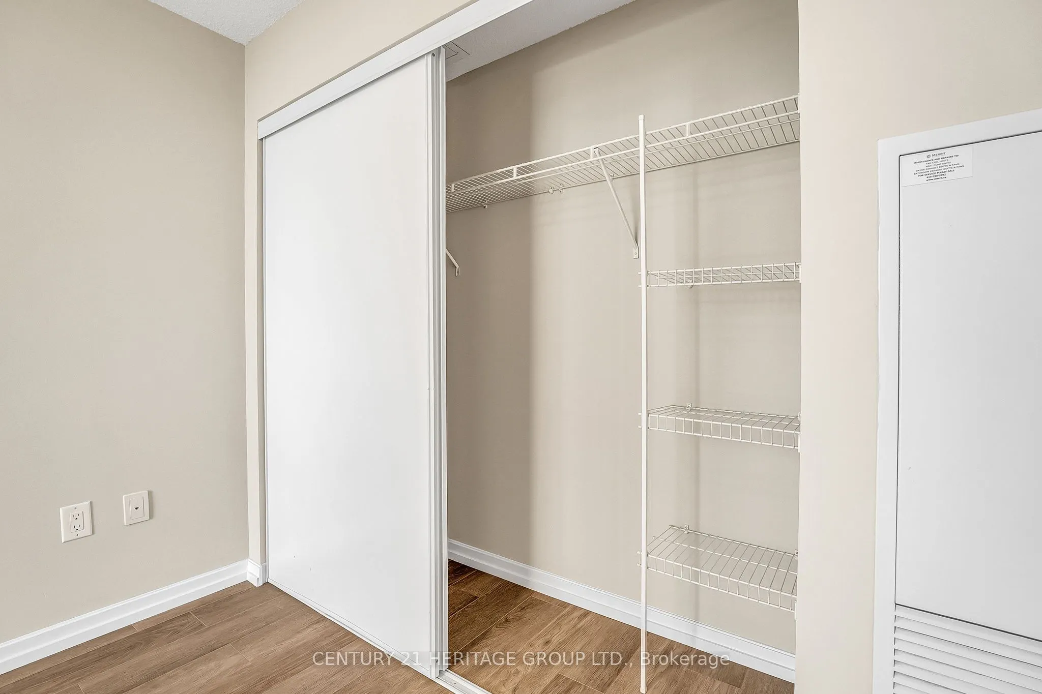 70 Forest Manor Road, #905