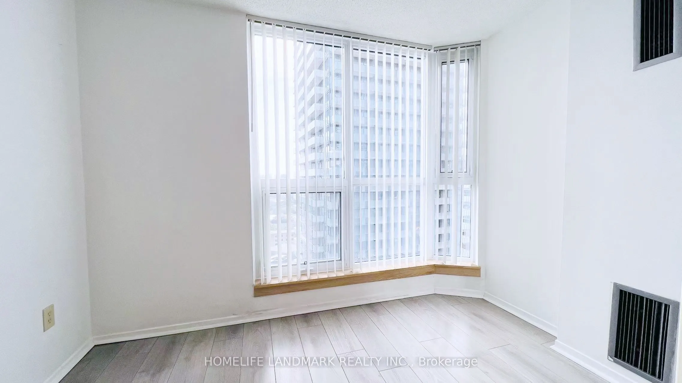 1055 Bay Street, #2112