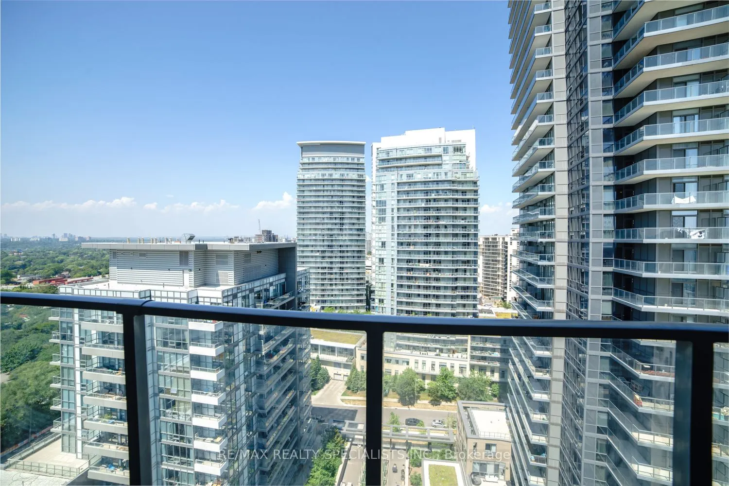 50 FOREST MANOR Road, #1607
