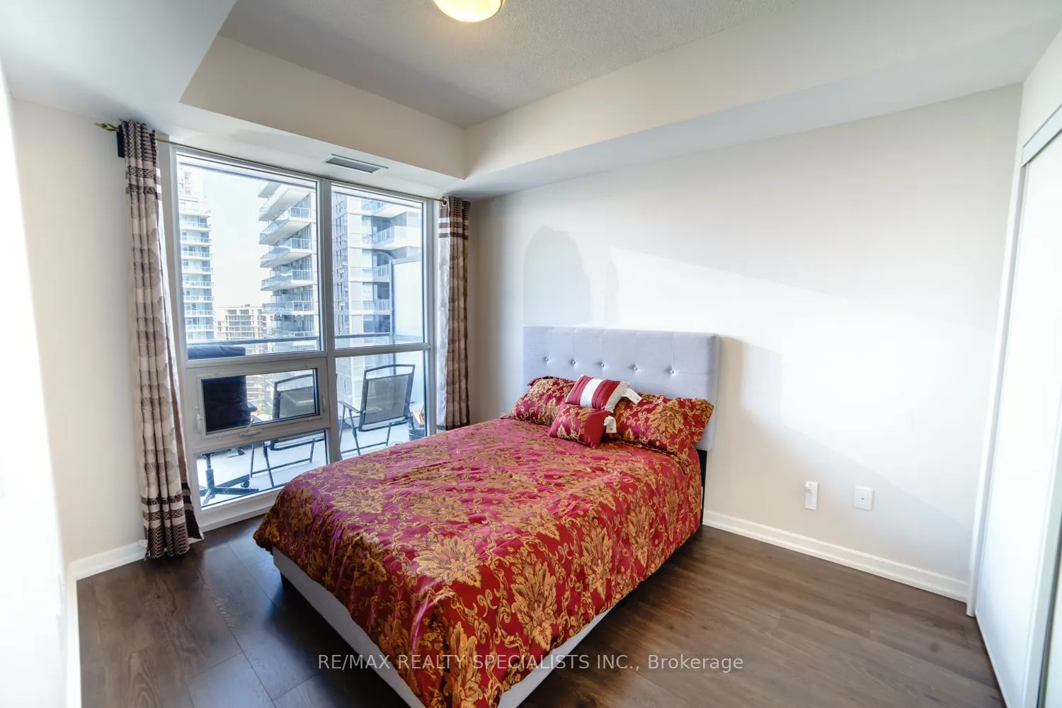 50 FOREST MANOR Road, #1607