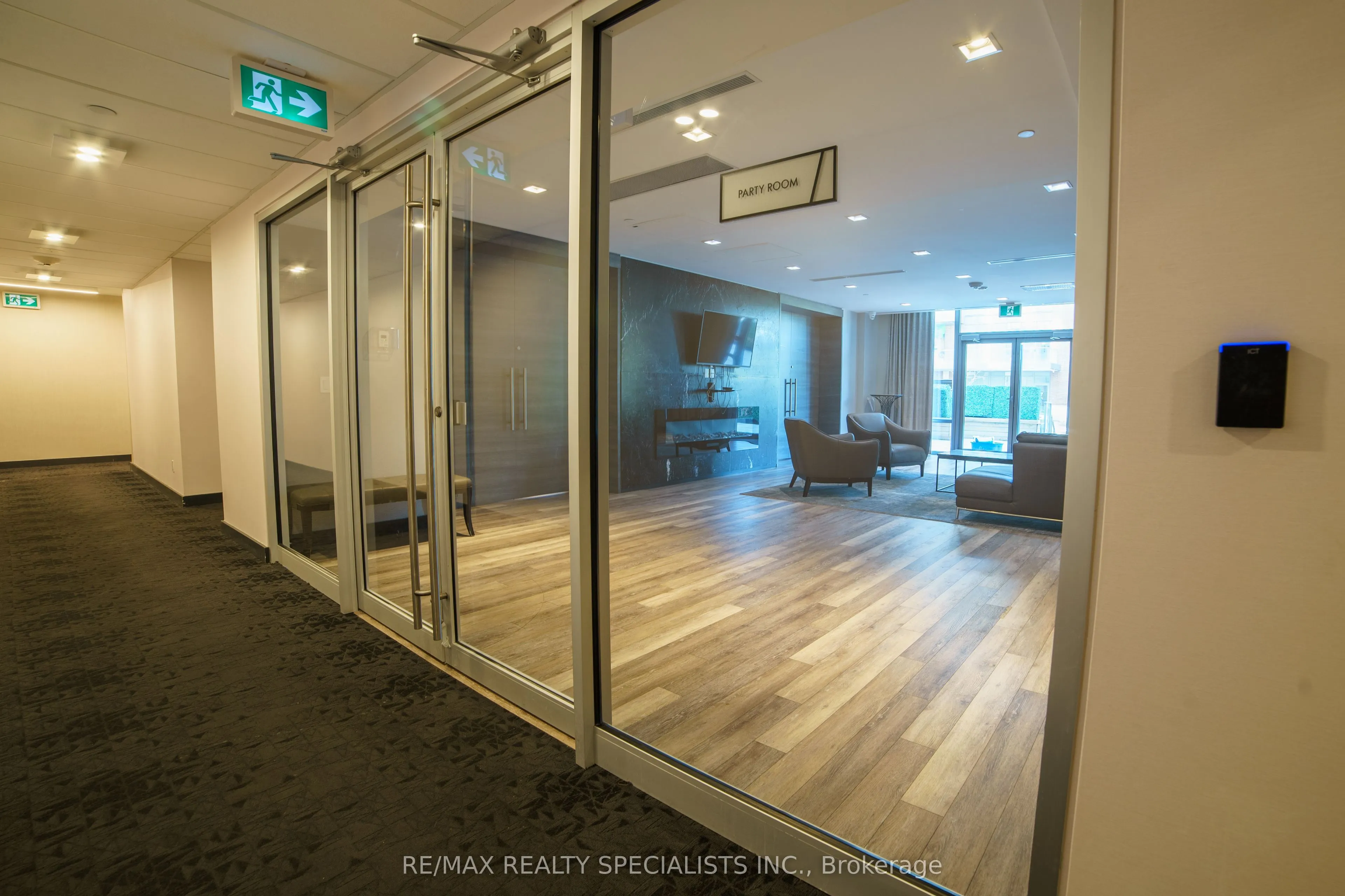 50 FOREST MANOR Road, #1607