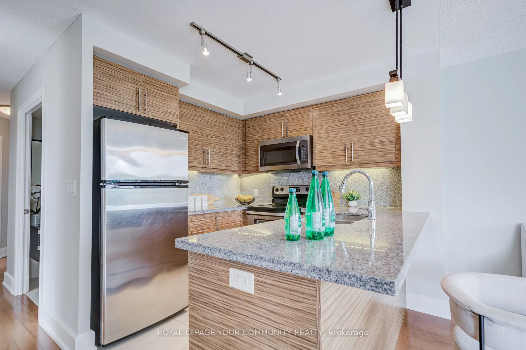676 Sheppard Avenue E, #308