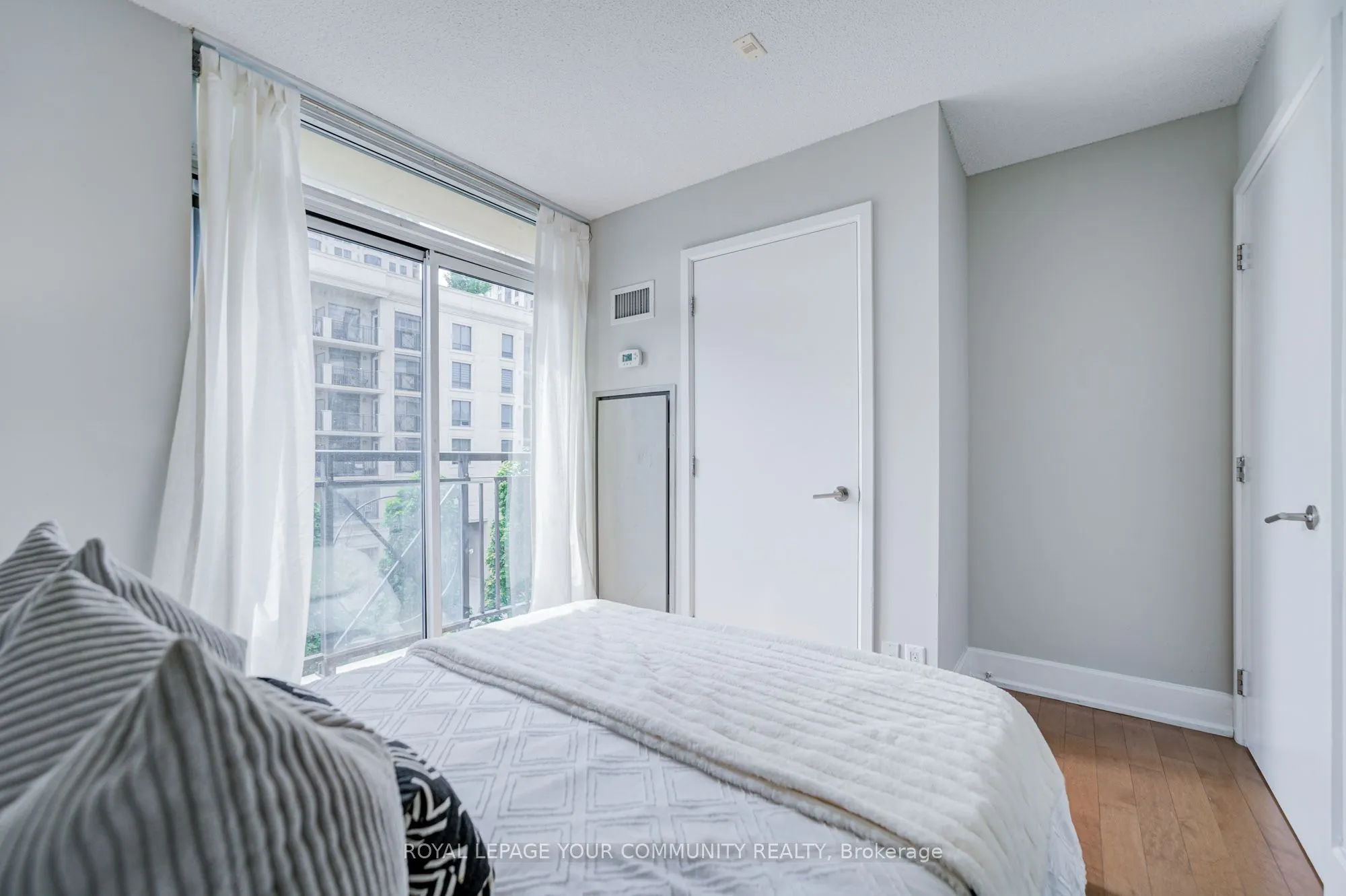 676 Sheppard Avenue E, #308