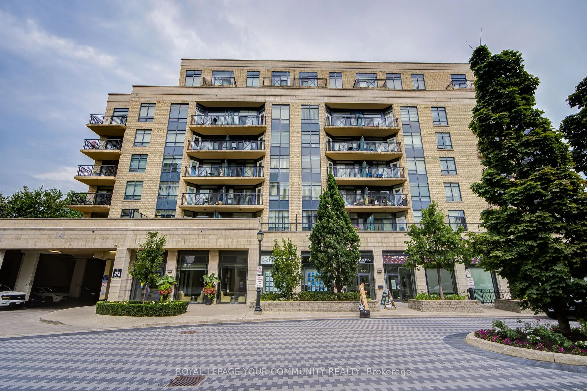 676 Sheppard Avenue E, #308
