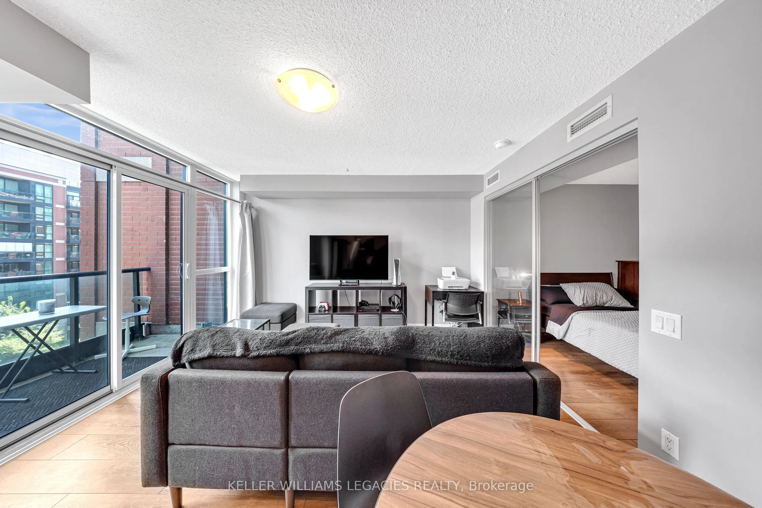 525 Wilson Avenue, #646