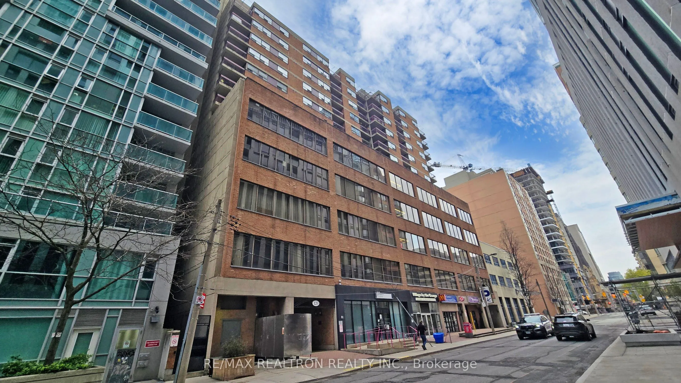 120 St. Patrick Street, #609
