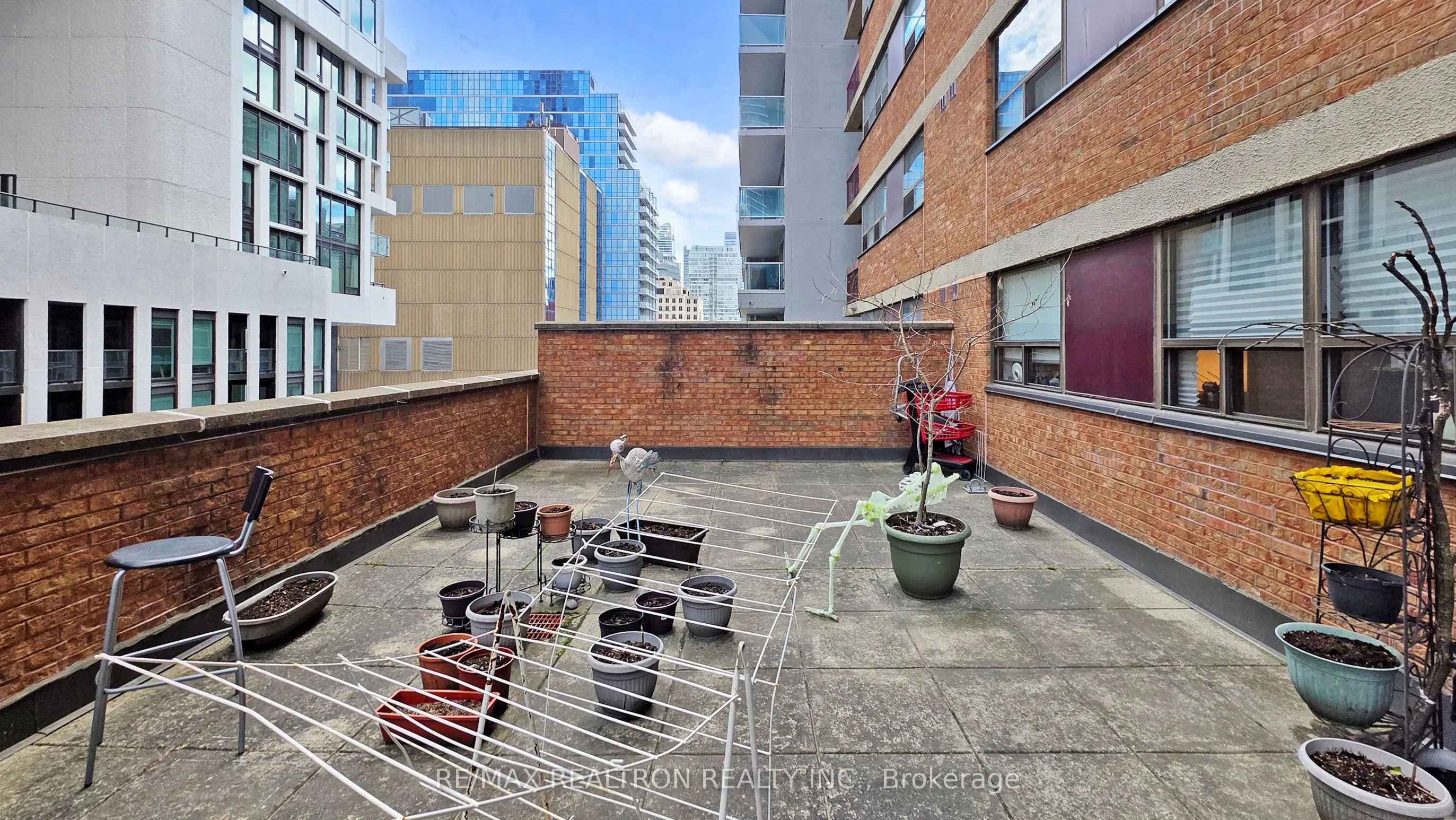 120 St. Patrick Street, #609
