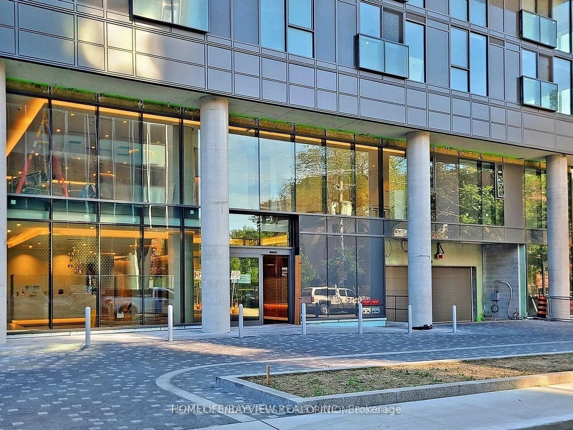 99 Foxbar Road, #2305