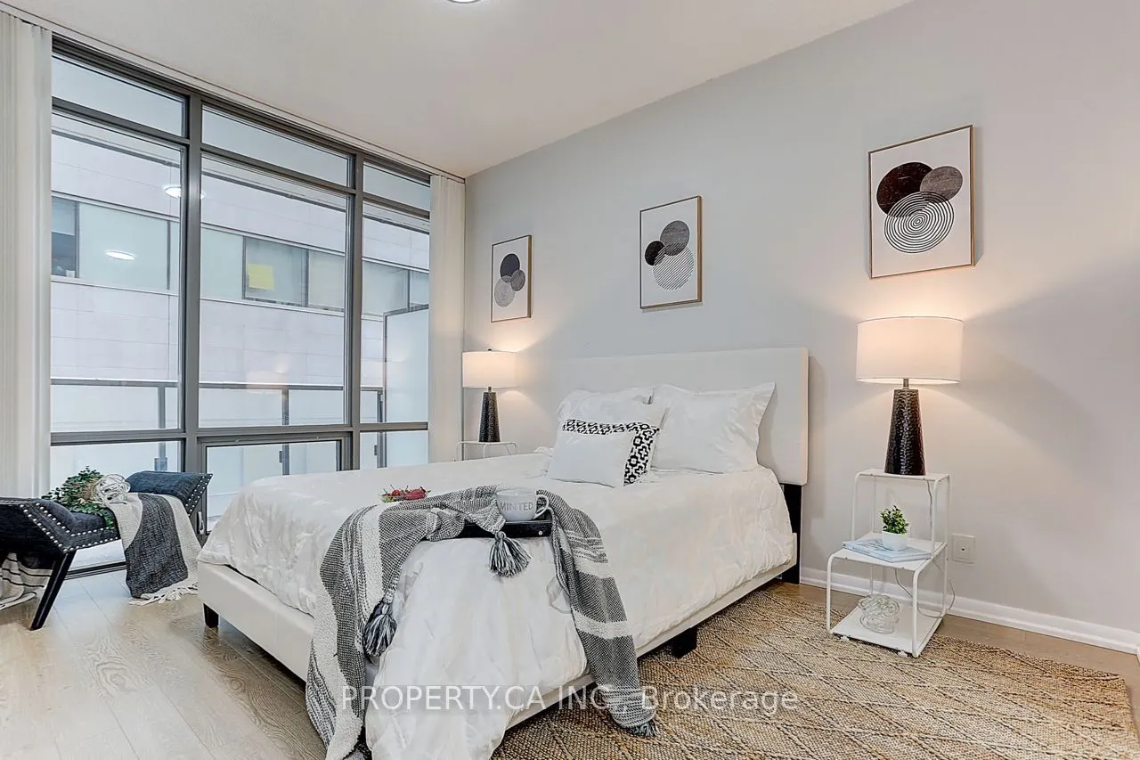 832 Bay Street, #710