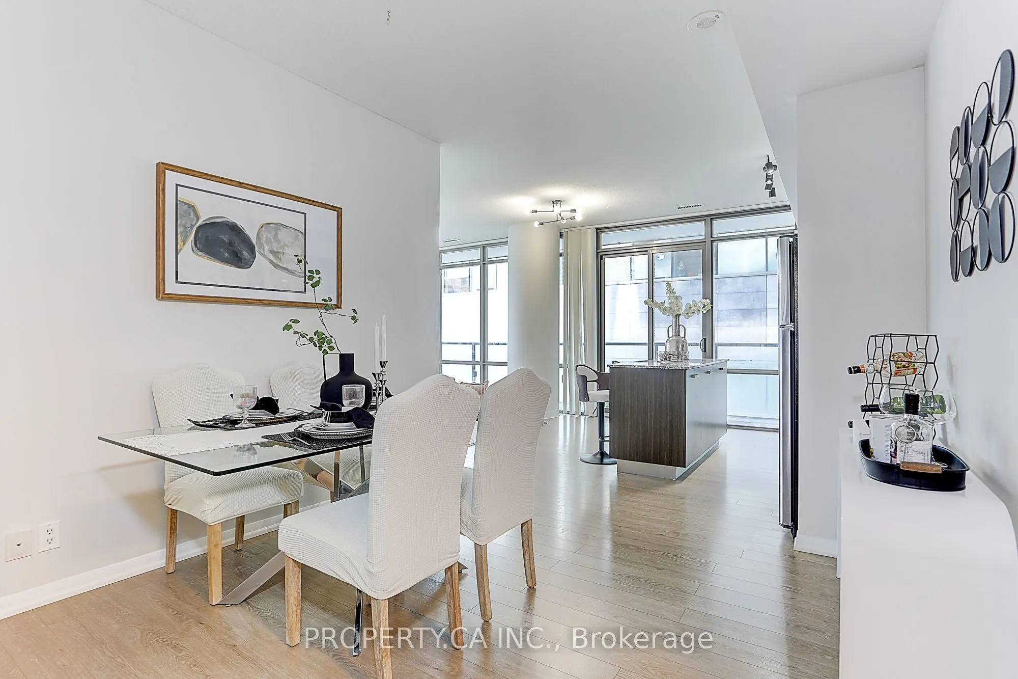 832 Bay Street, #710