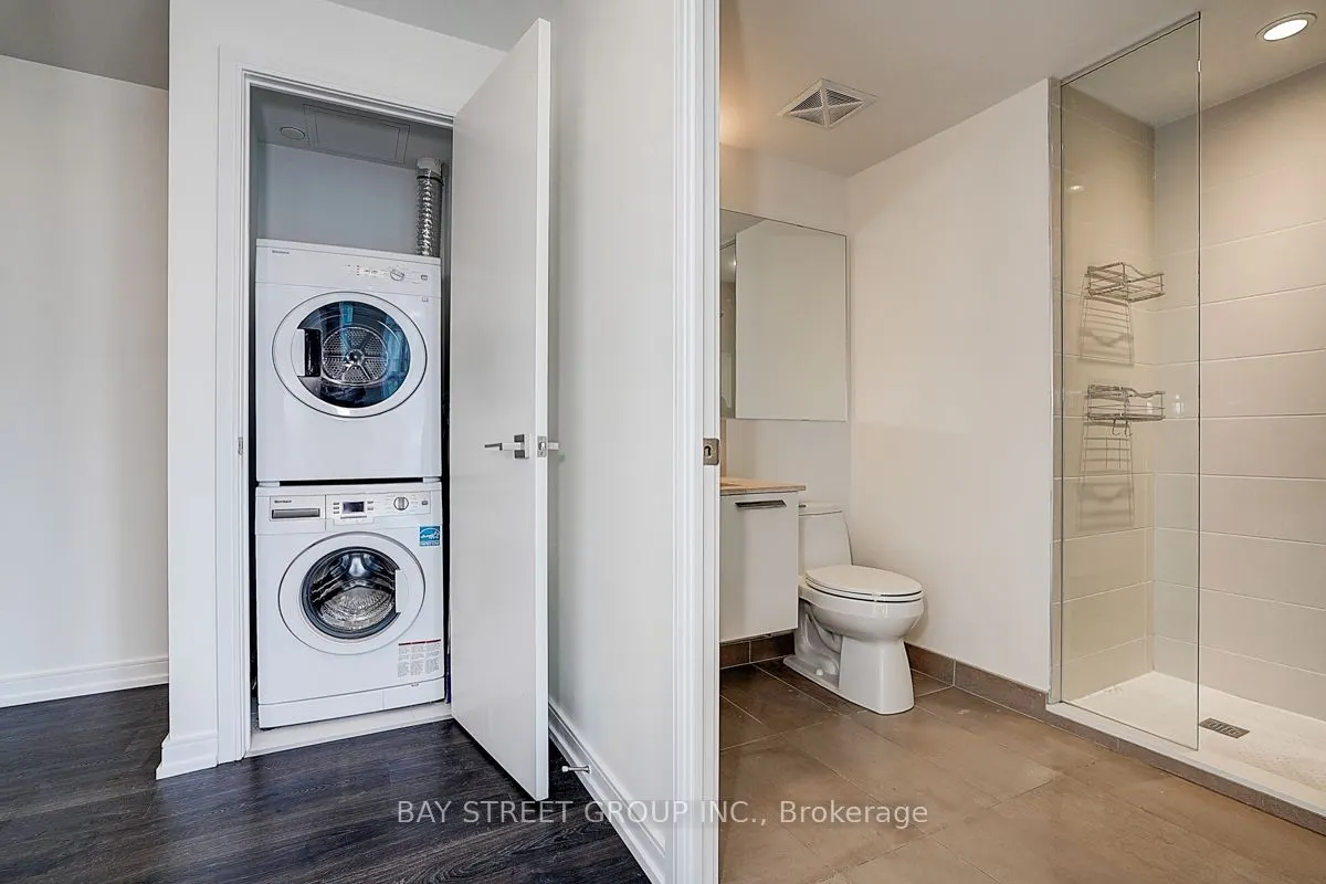 28 Wellesley Street E, #3107